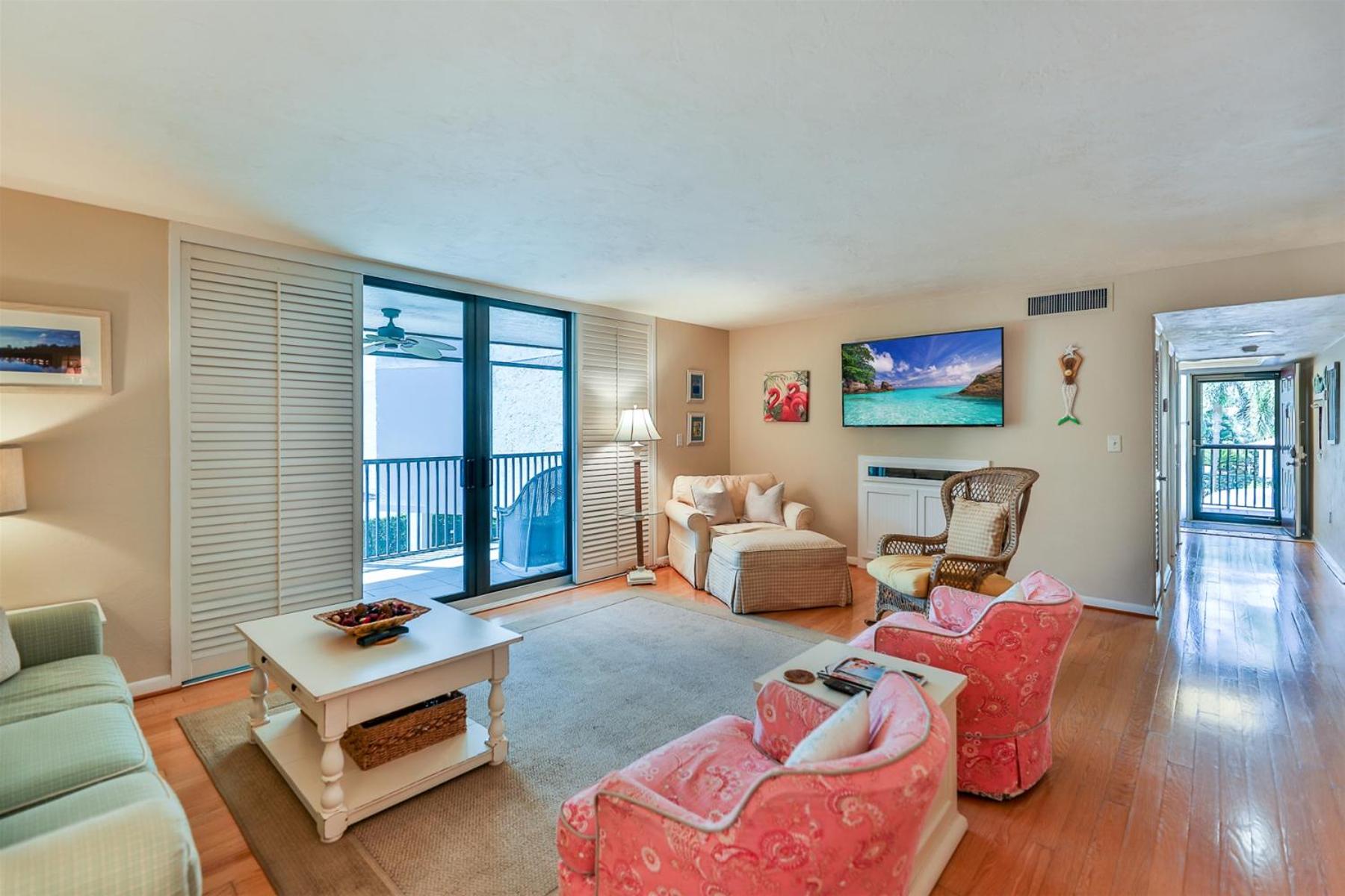 Compass Point 221