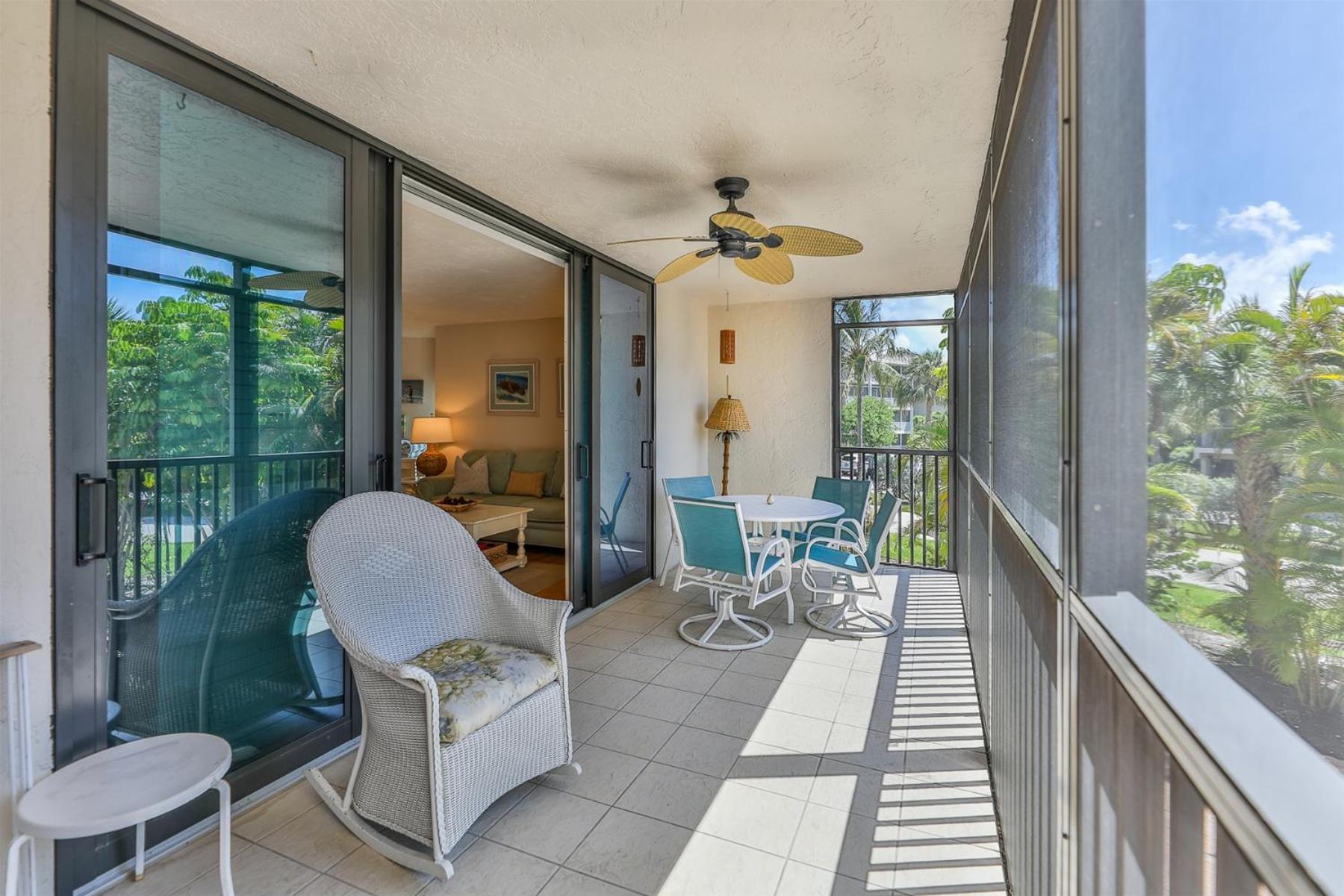 Compass Point 221