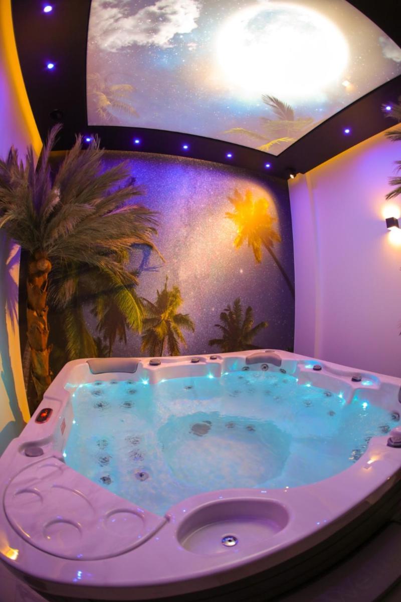 Apartament Księżycowy z jacuzzi view 4