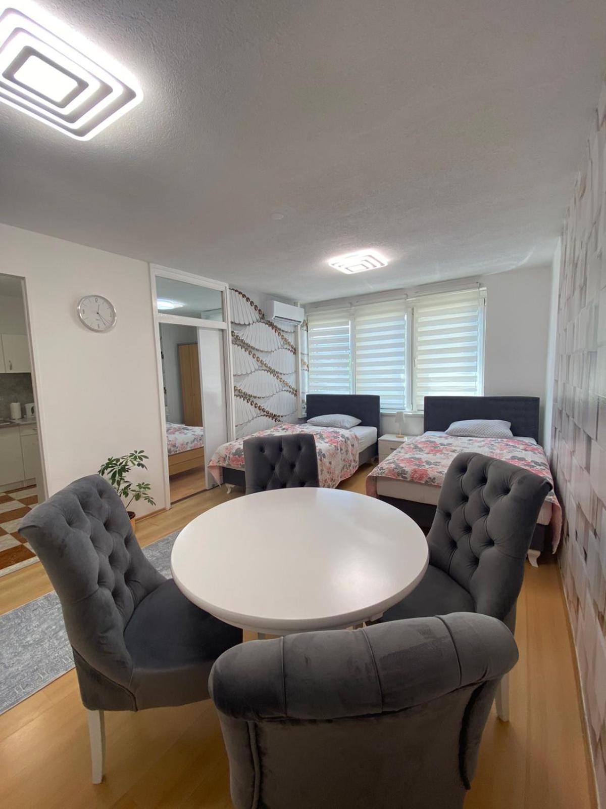 Apartman Citylux view 3