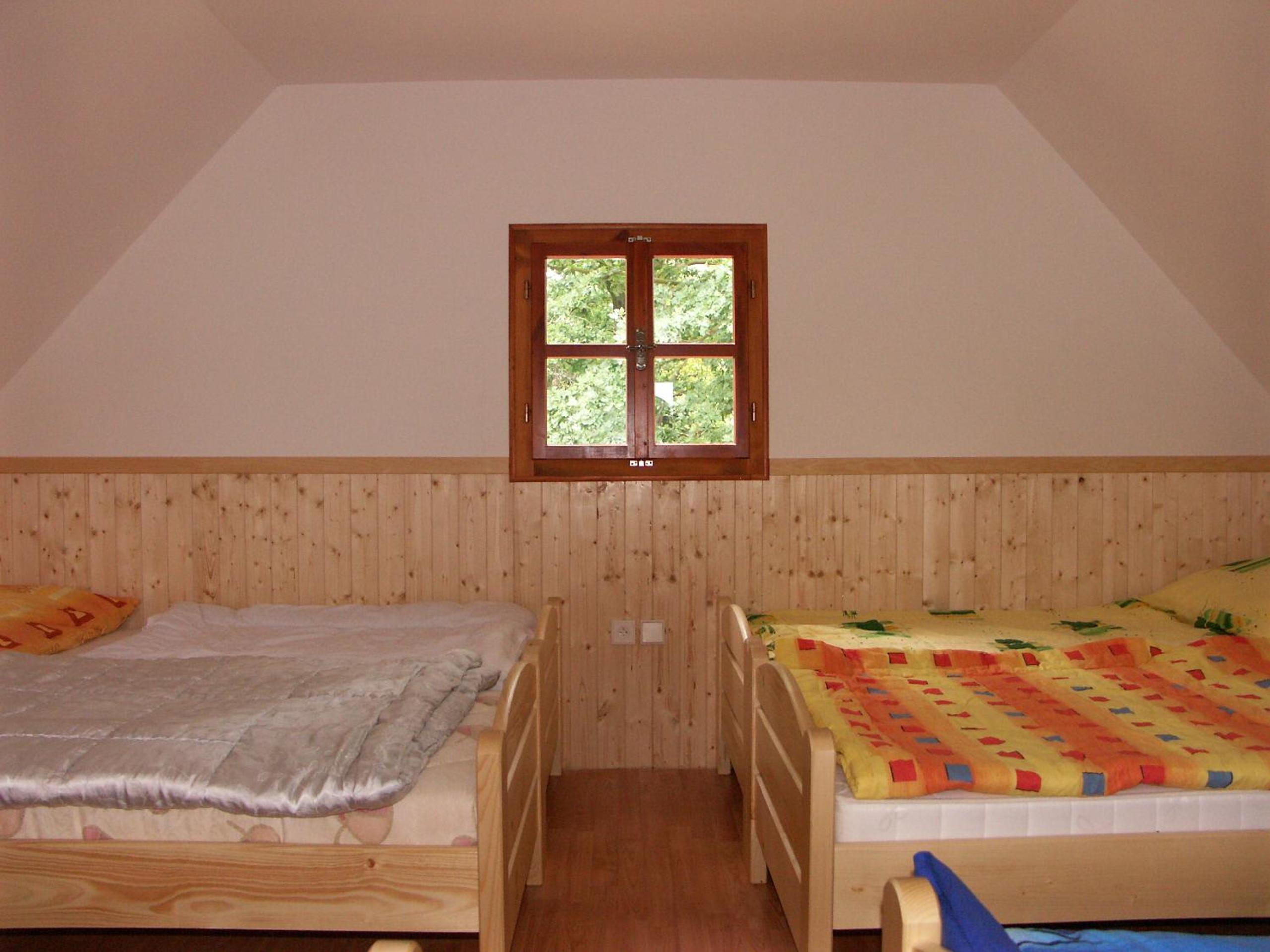 Photo 42