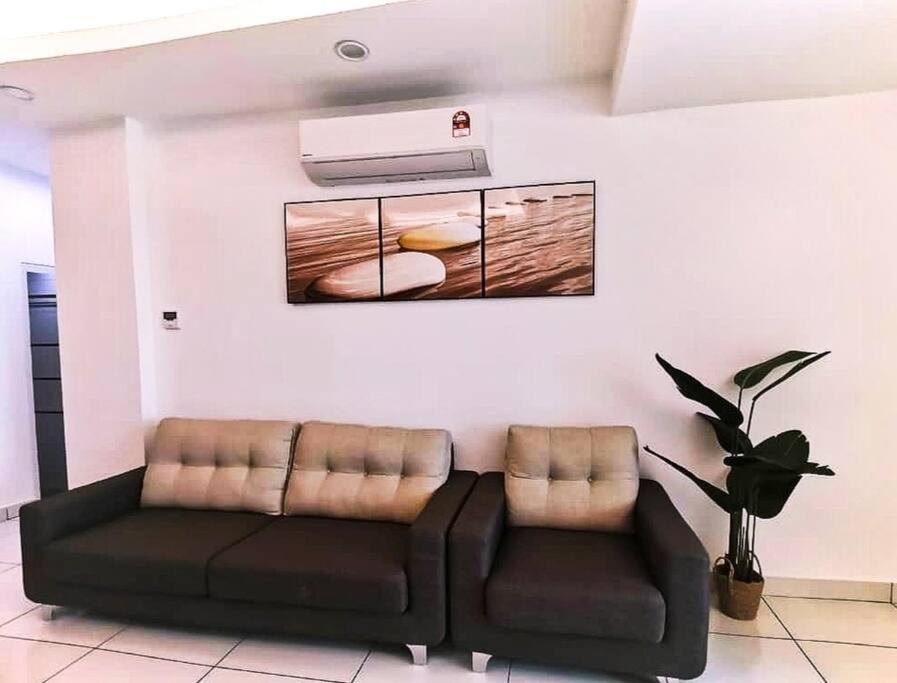 THE SUNDAVILLE SUITE - EXQUISITE 3 BEDROOMS*8PAX* photo 5