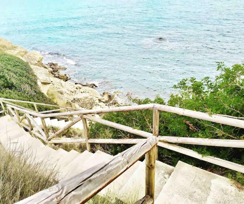 Chalet junto al mar con piscina climatizada