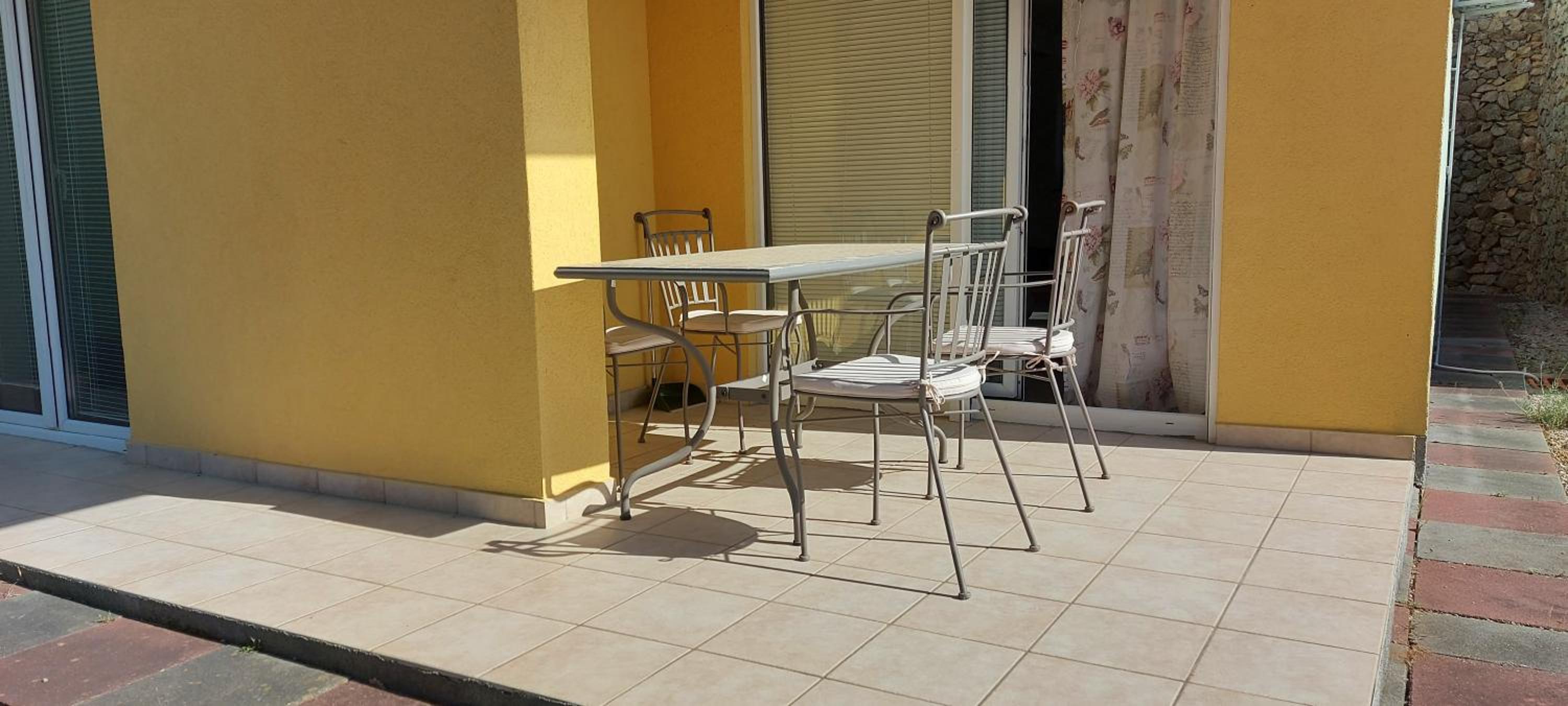 Apartments Sunshine & Smile view 2