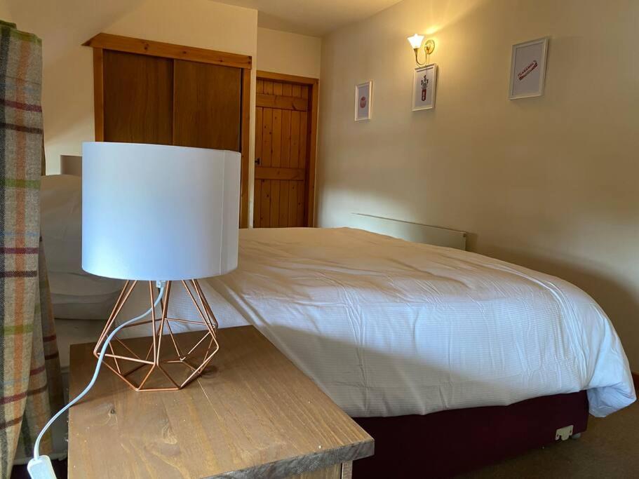 The Stables, charming converted, 2 bedroom Cottage, Melrose