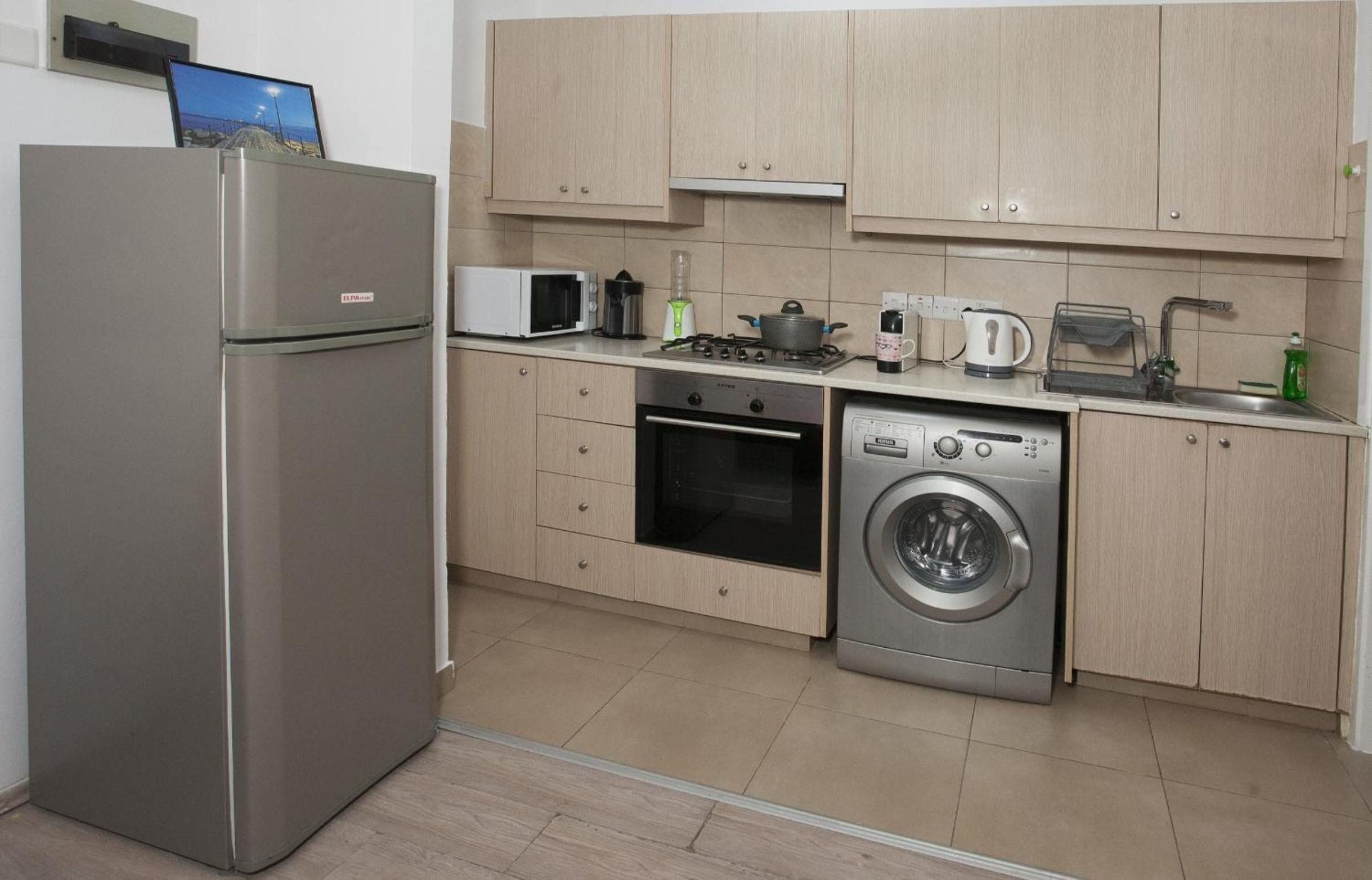 ARTEMIS 3, Beachfront Boutique Apartment
