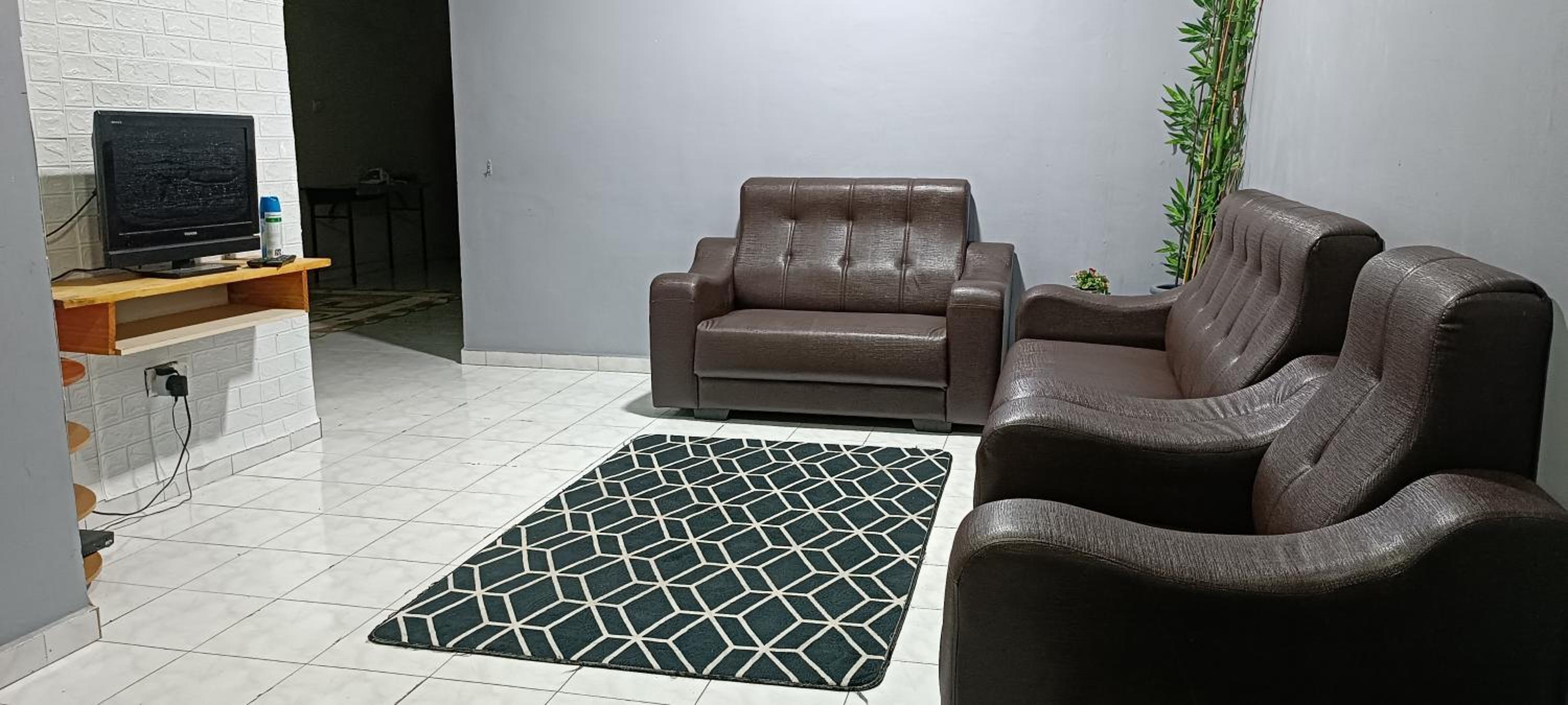 RUMAH INAP BANDAR PERDANA photo 3