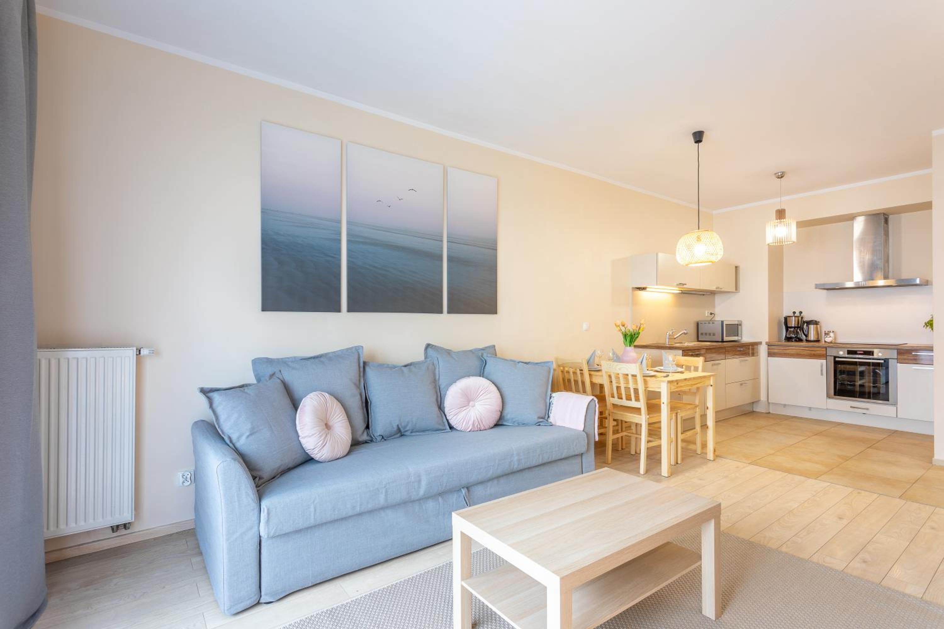 Ambria Apartments Platan Complex II view 3