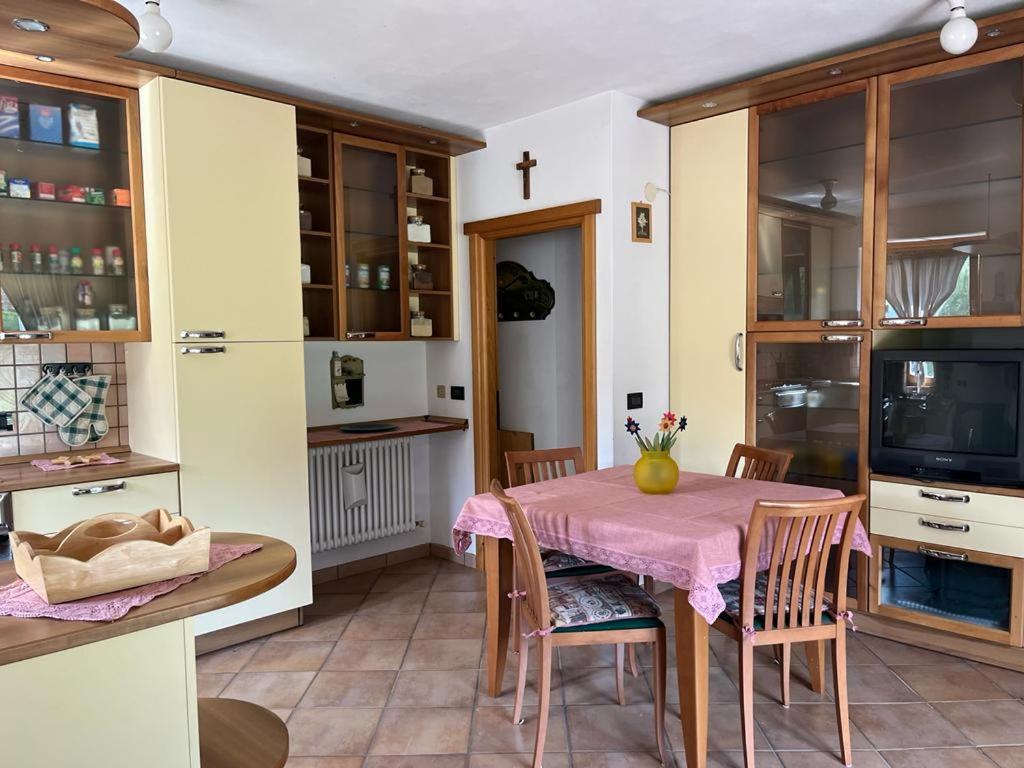 Appartamento Fiore dell'Alpe view 4