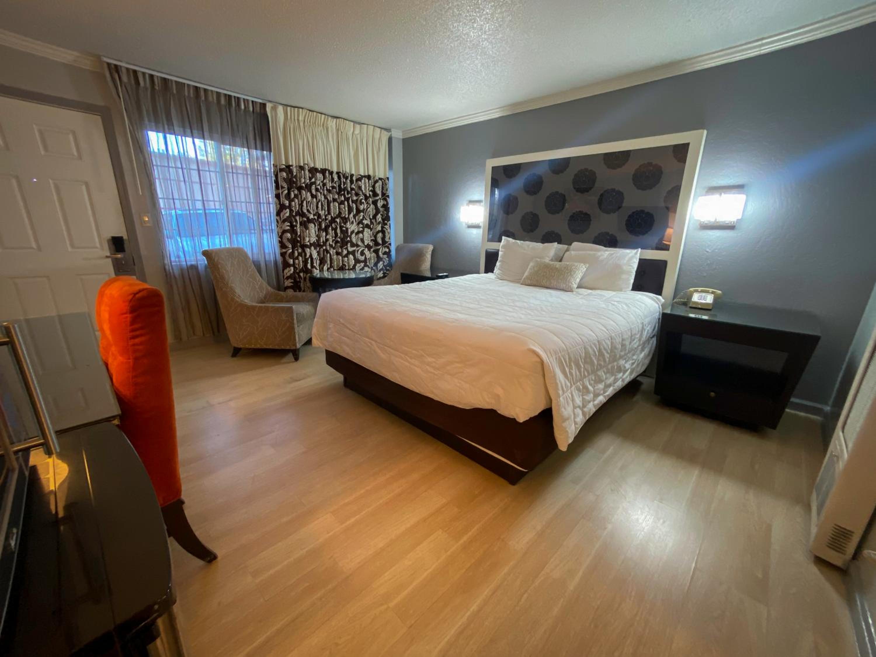 Lake Tahoe Vacations - Budget INN At The Heavenly Gondola - Property Image 55