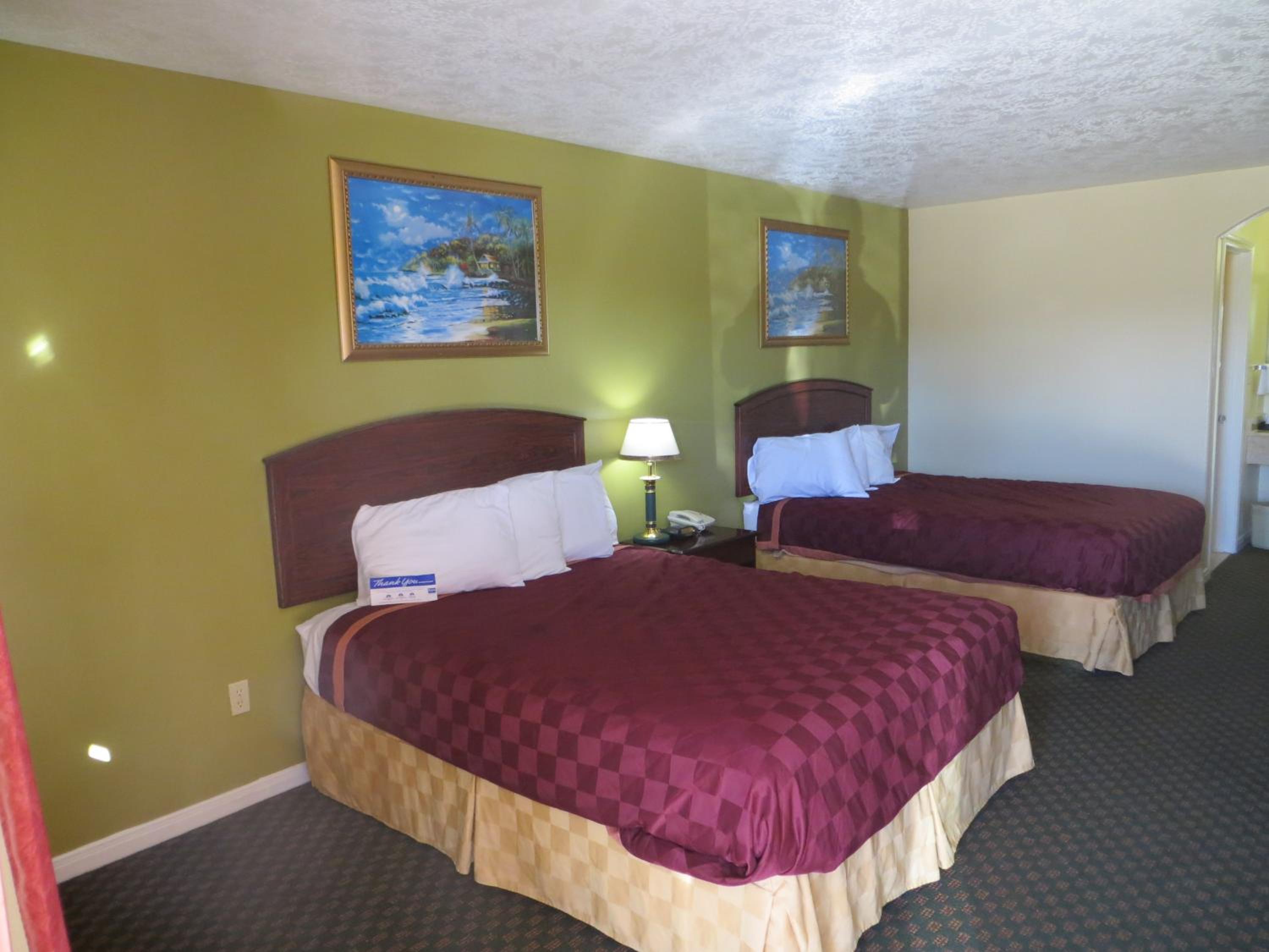 Brenham Vacations - Americas Best Value Inn  Suites Hempstead - Property Image 4