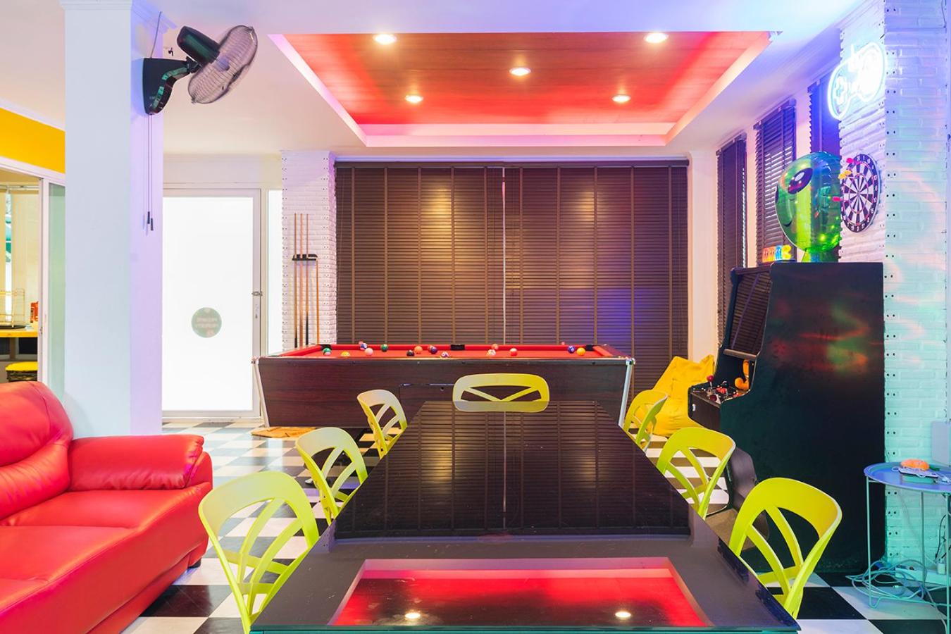 activities & amenities