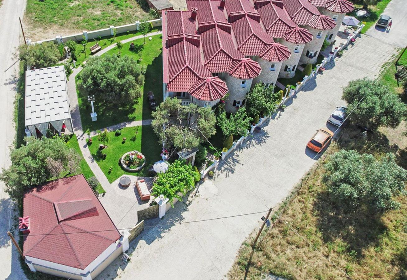 Apartments Alexandros