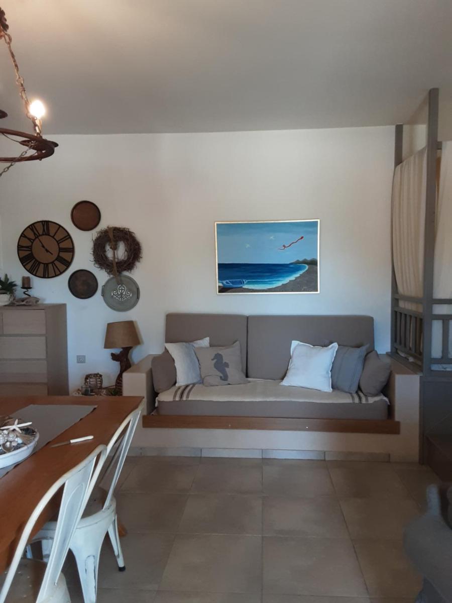 Ostria Boutique Home view 5