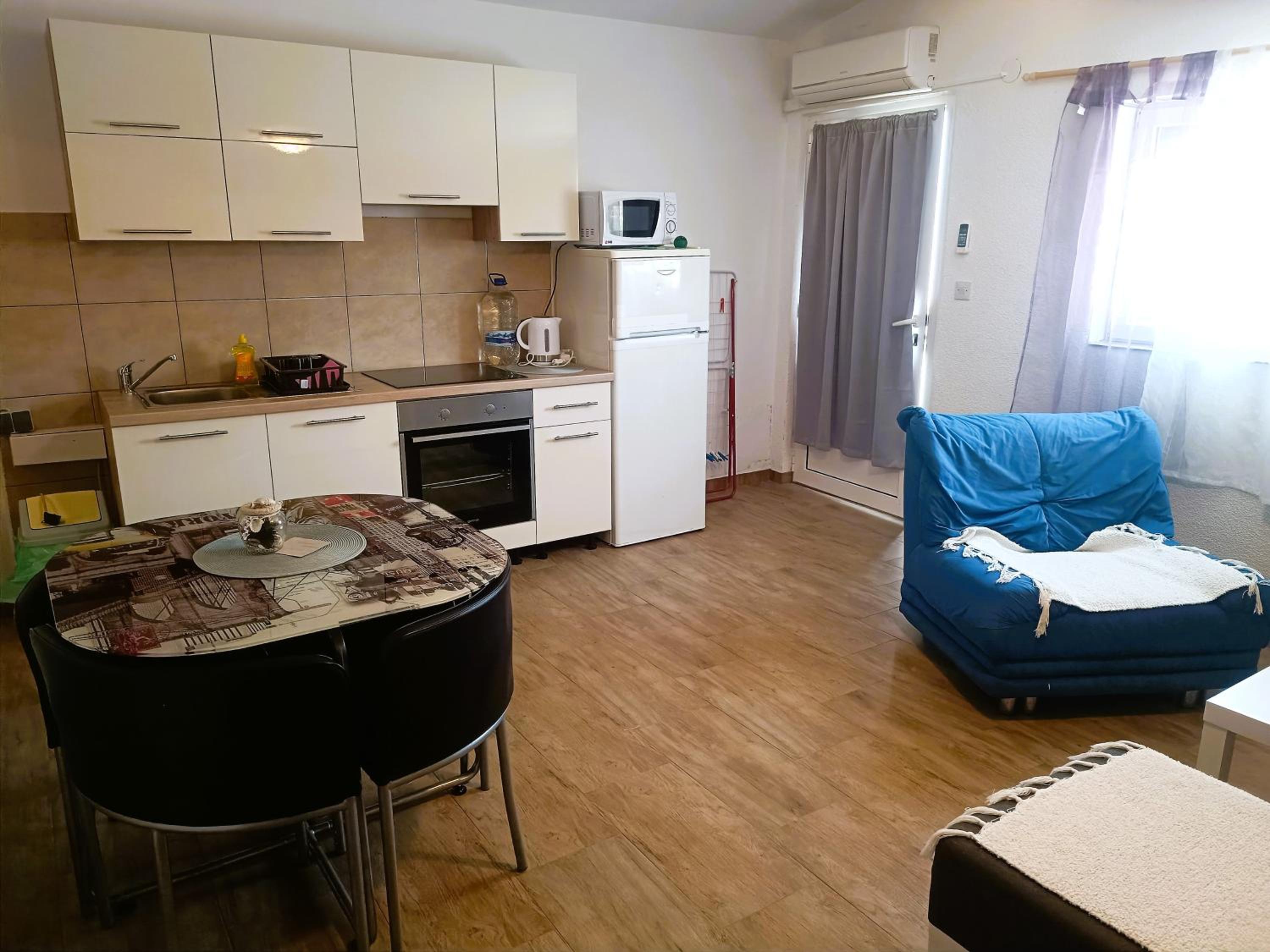 Apartments Babic 50 meters from the beach