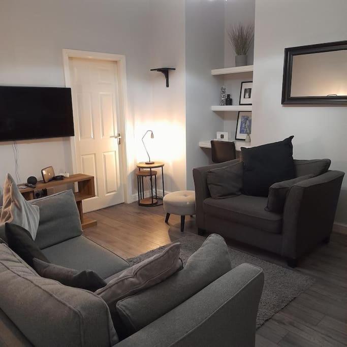 Cosy Jesmond 3 bed apartment - fantastic location view 5