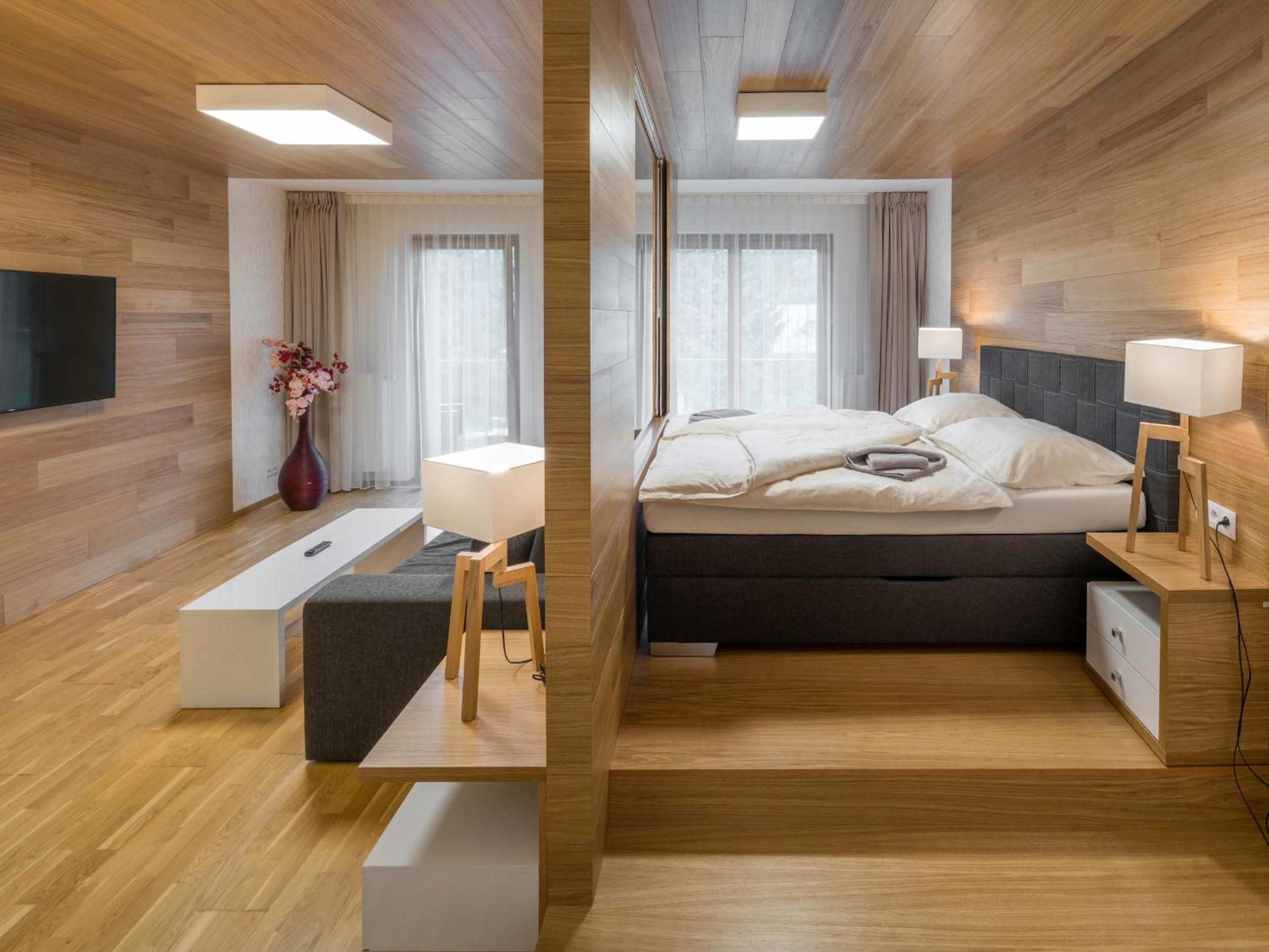 Suites and Apartments Medvědín view 3