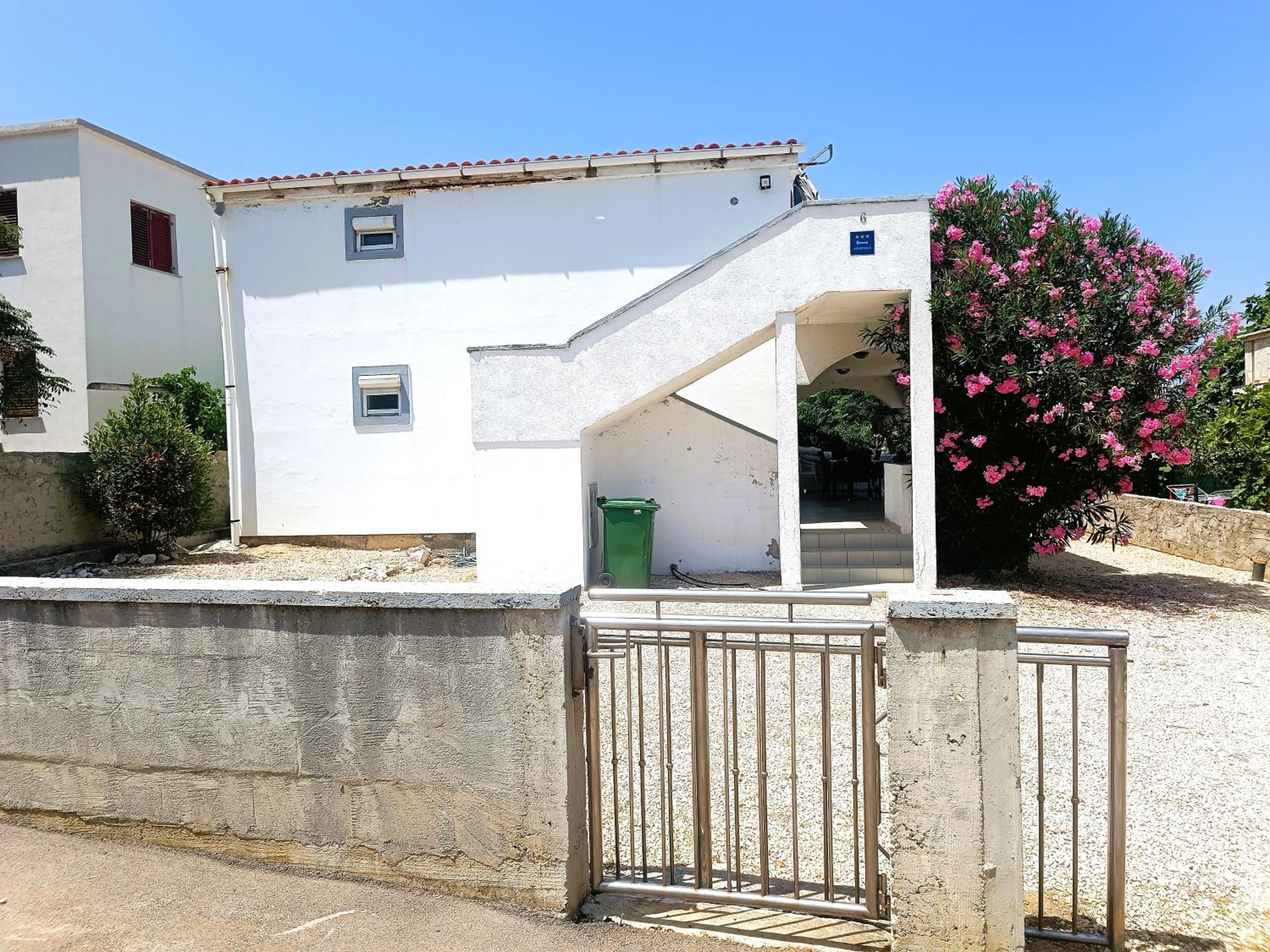 Apartments Babic 50 meters from the beach