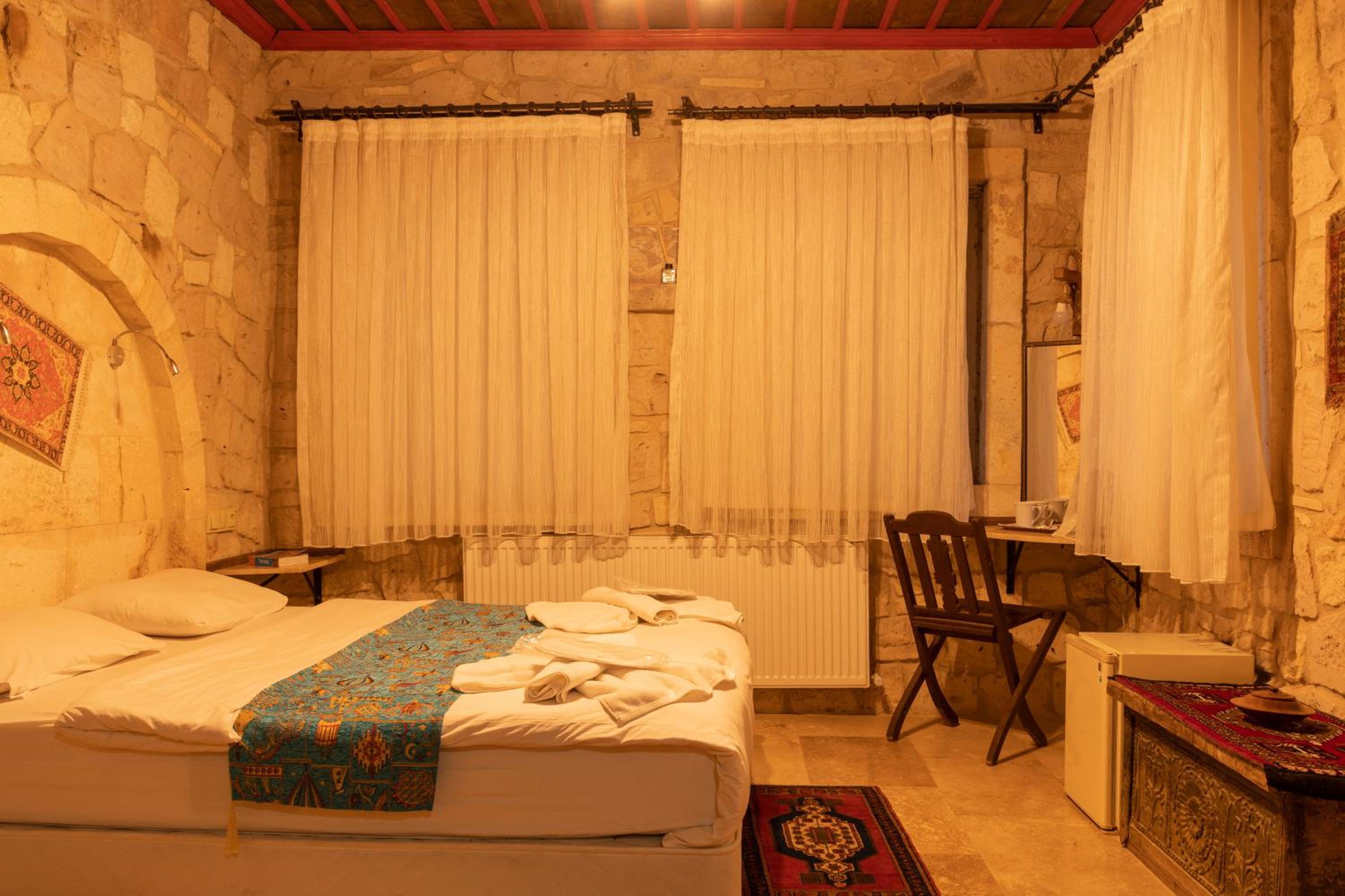 Luwian Stone House - Image 15