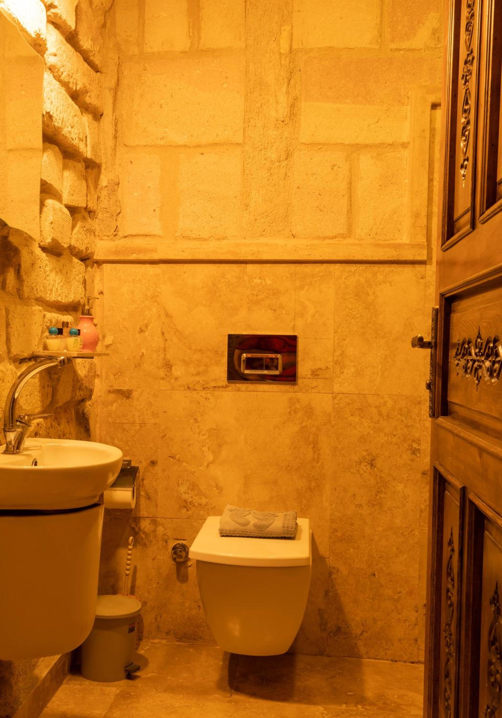 Luwian Stone House - Image 85