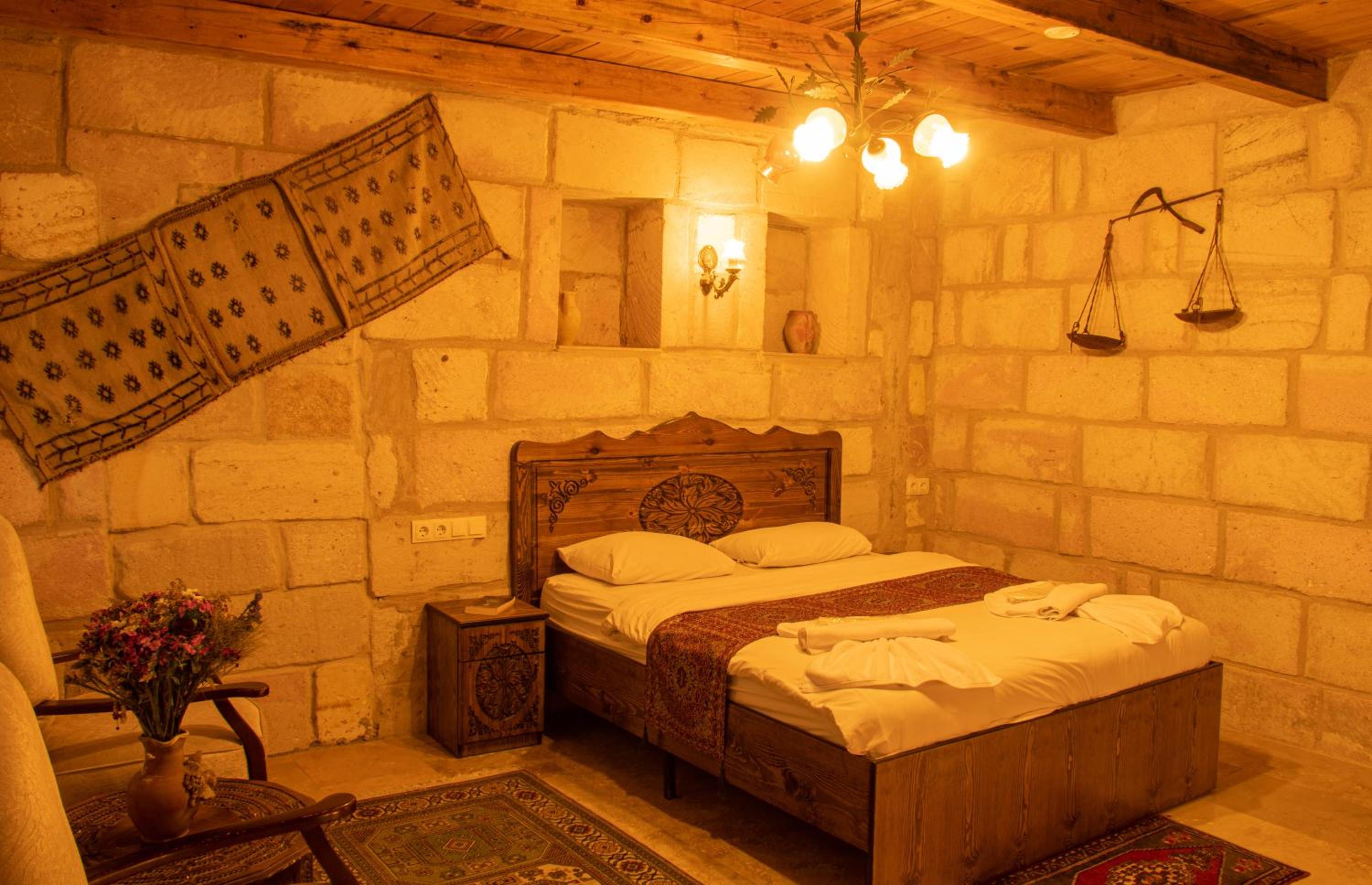 Luwian Stone House - Image 64