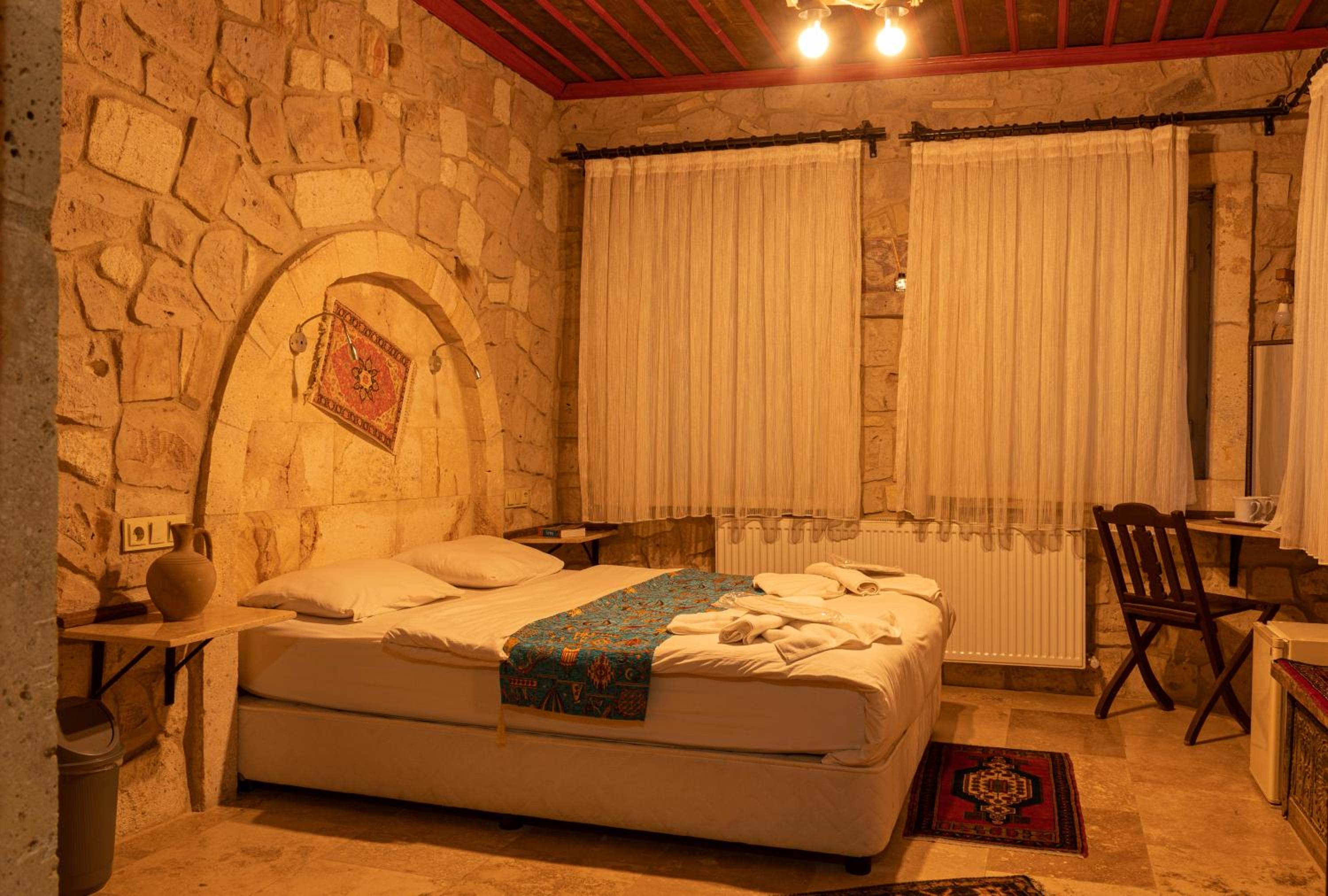 Luwian Stone House - Image 73