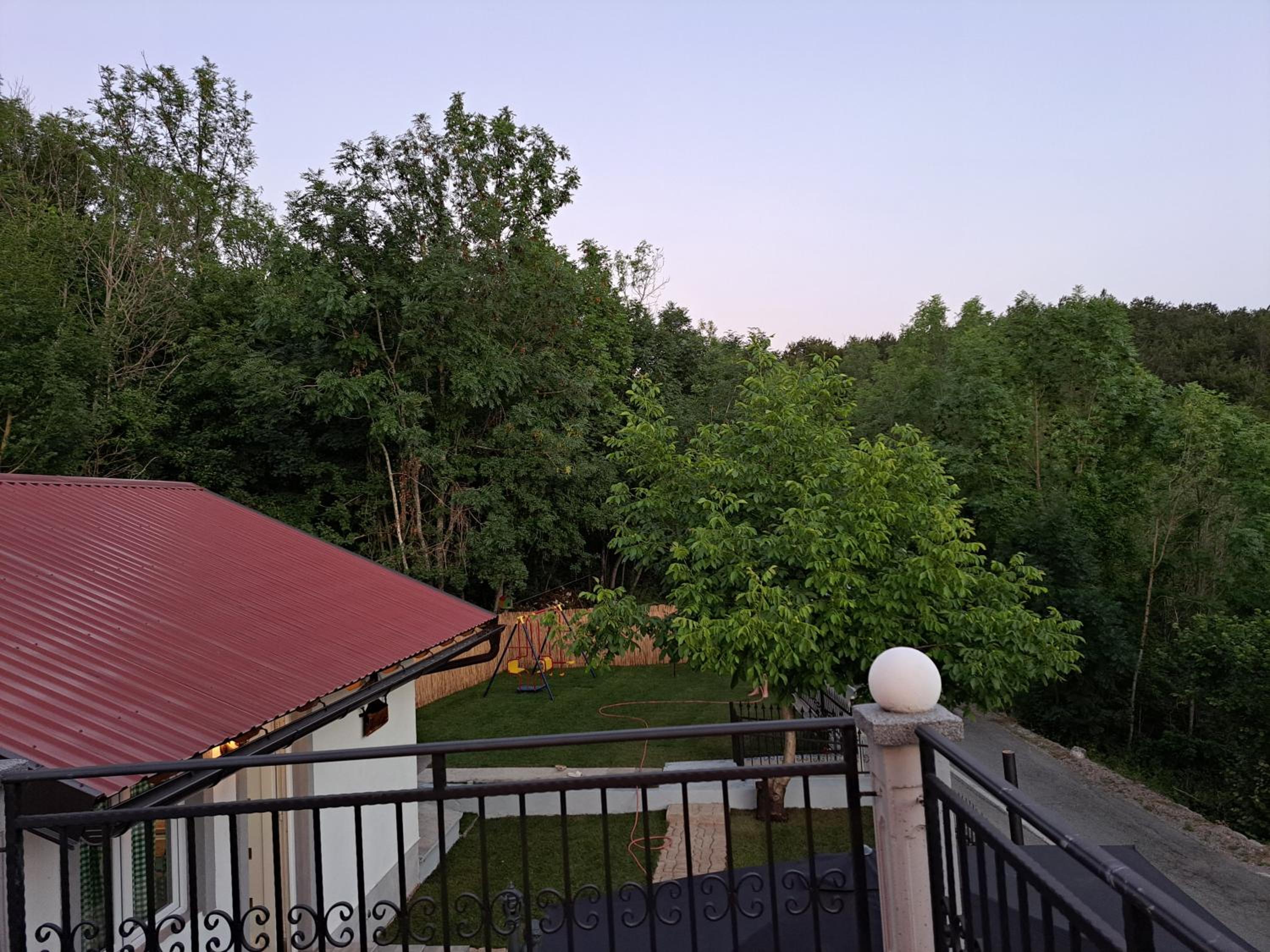 Photo 34
