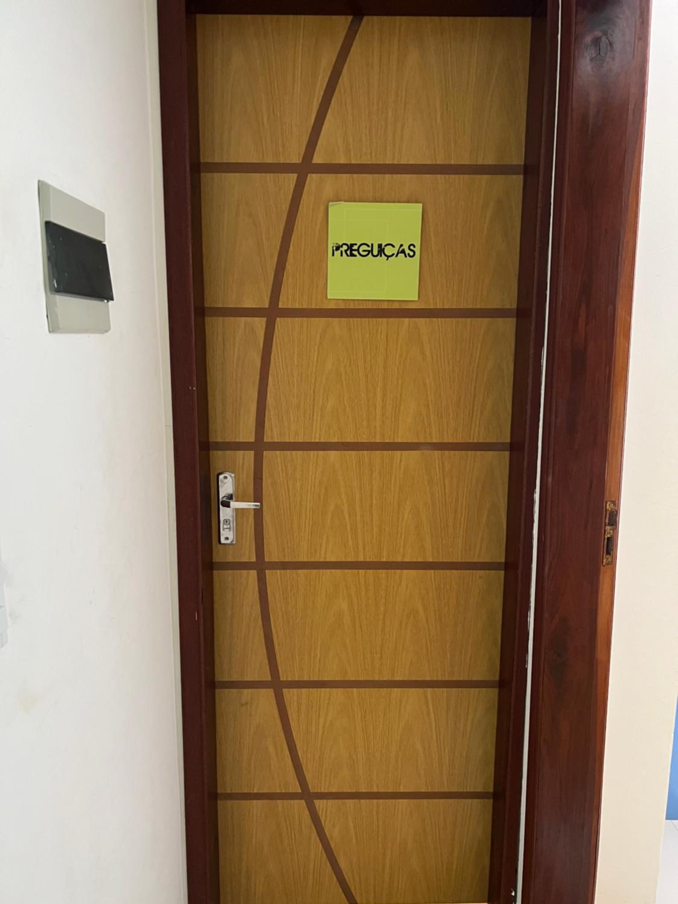 Casa em Condomínio agradável com fundo pro rio