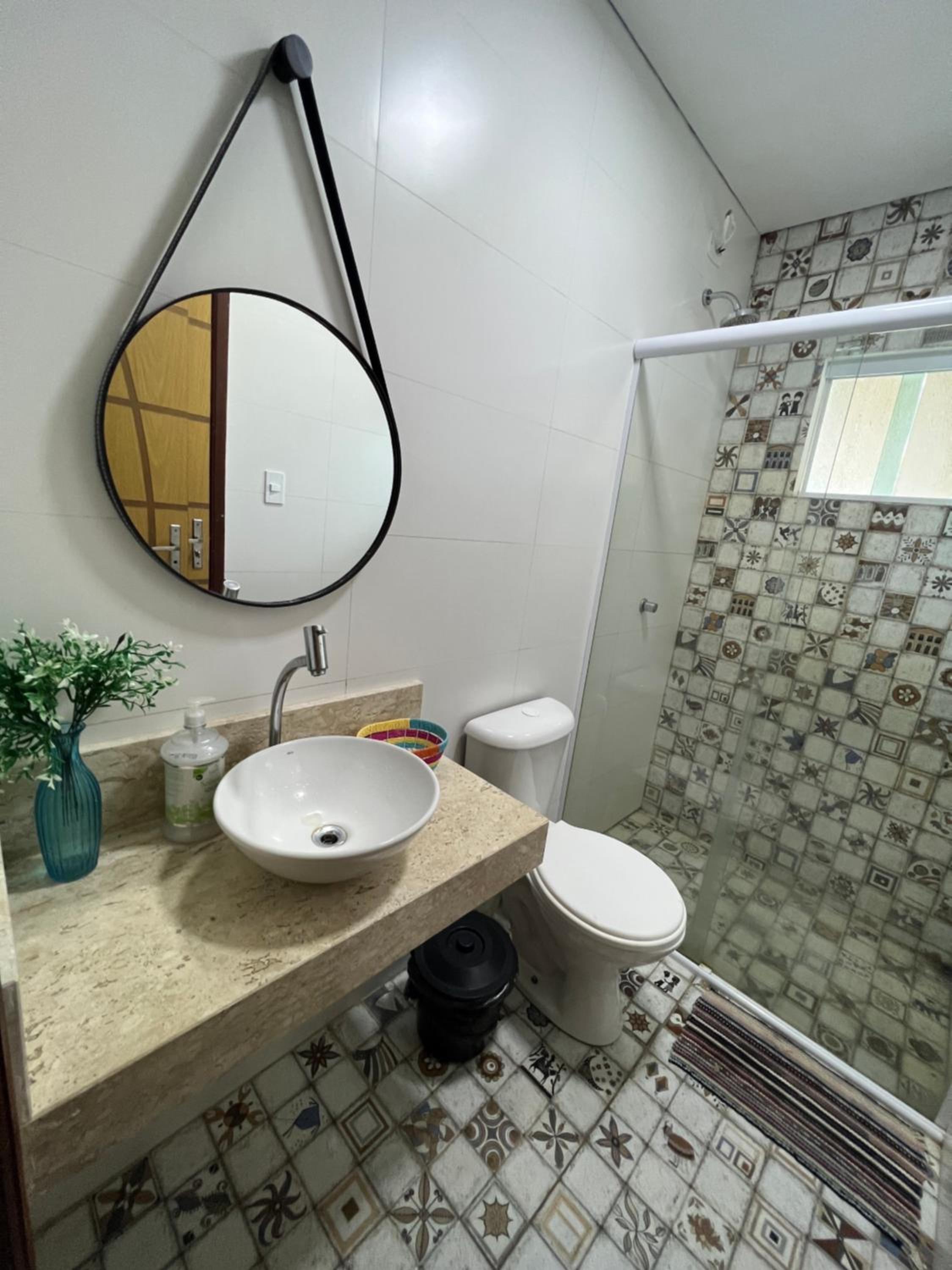Casa em Condomínio agradável com fundo pro rio