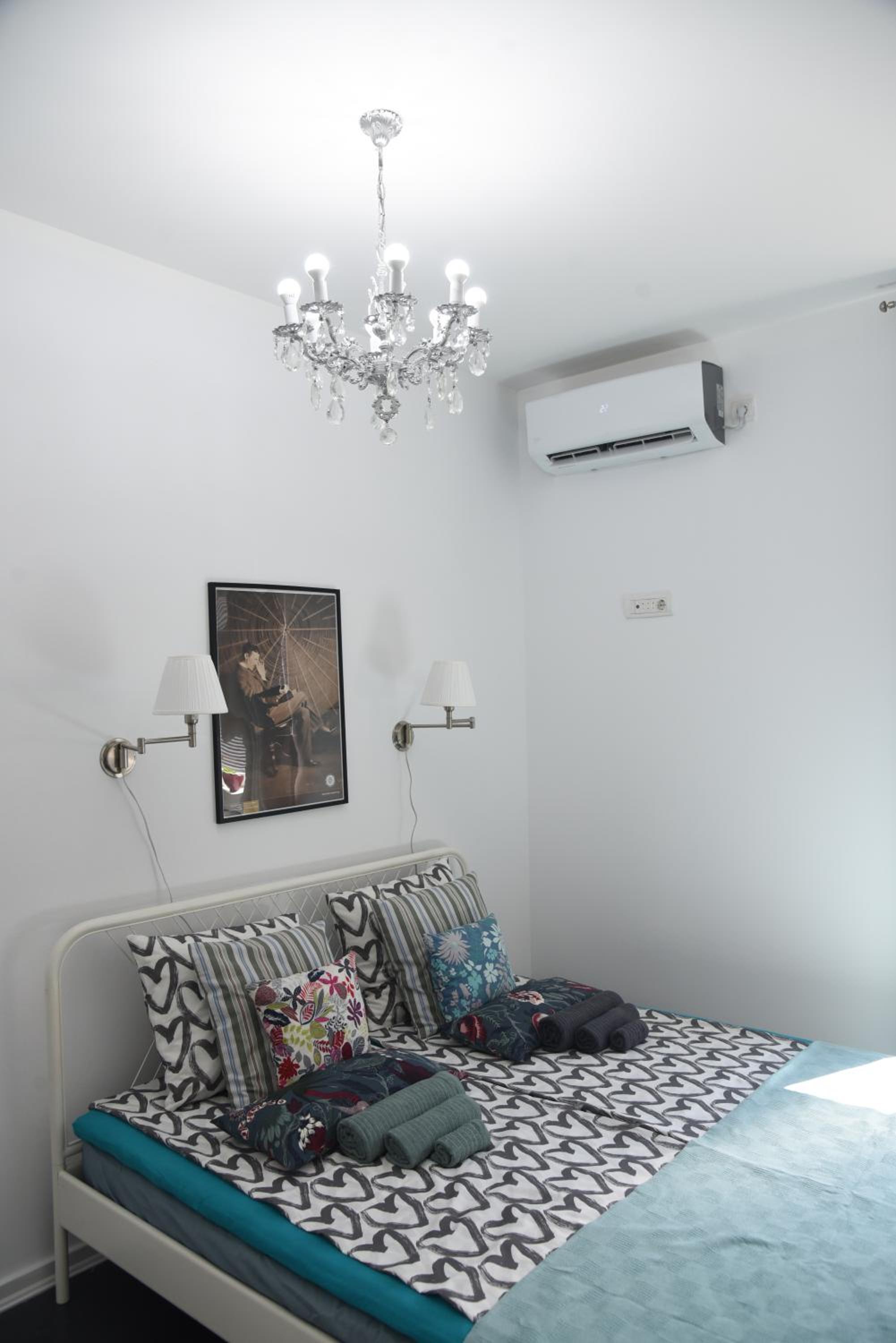 Apartment Tesla Space
