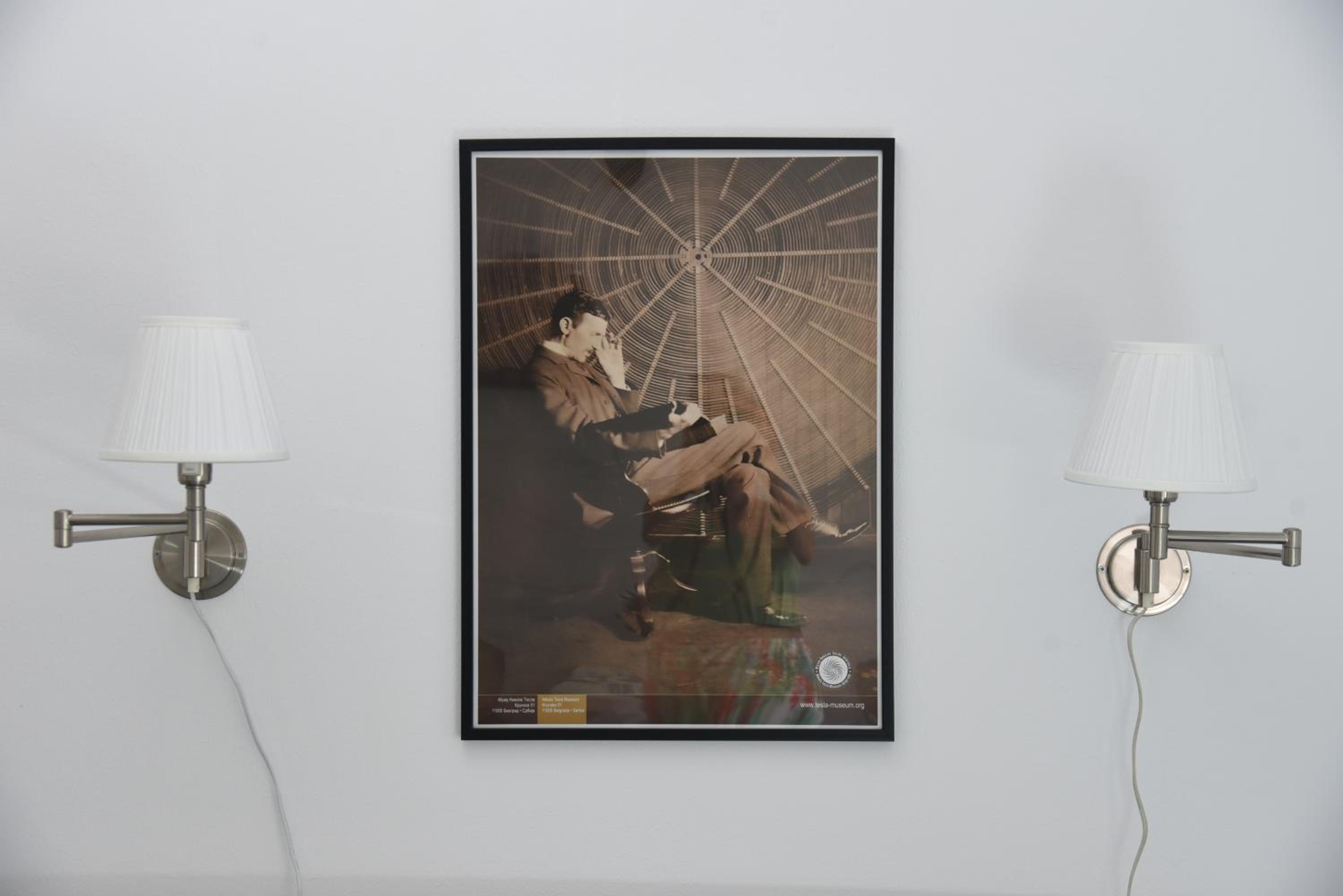 Apartment Tesla Space