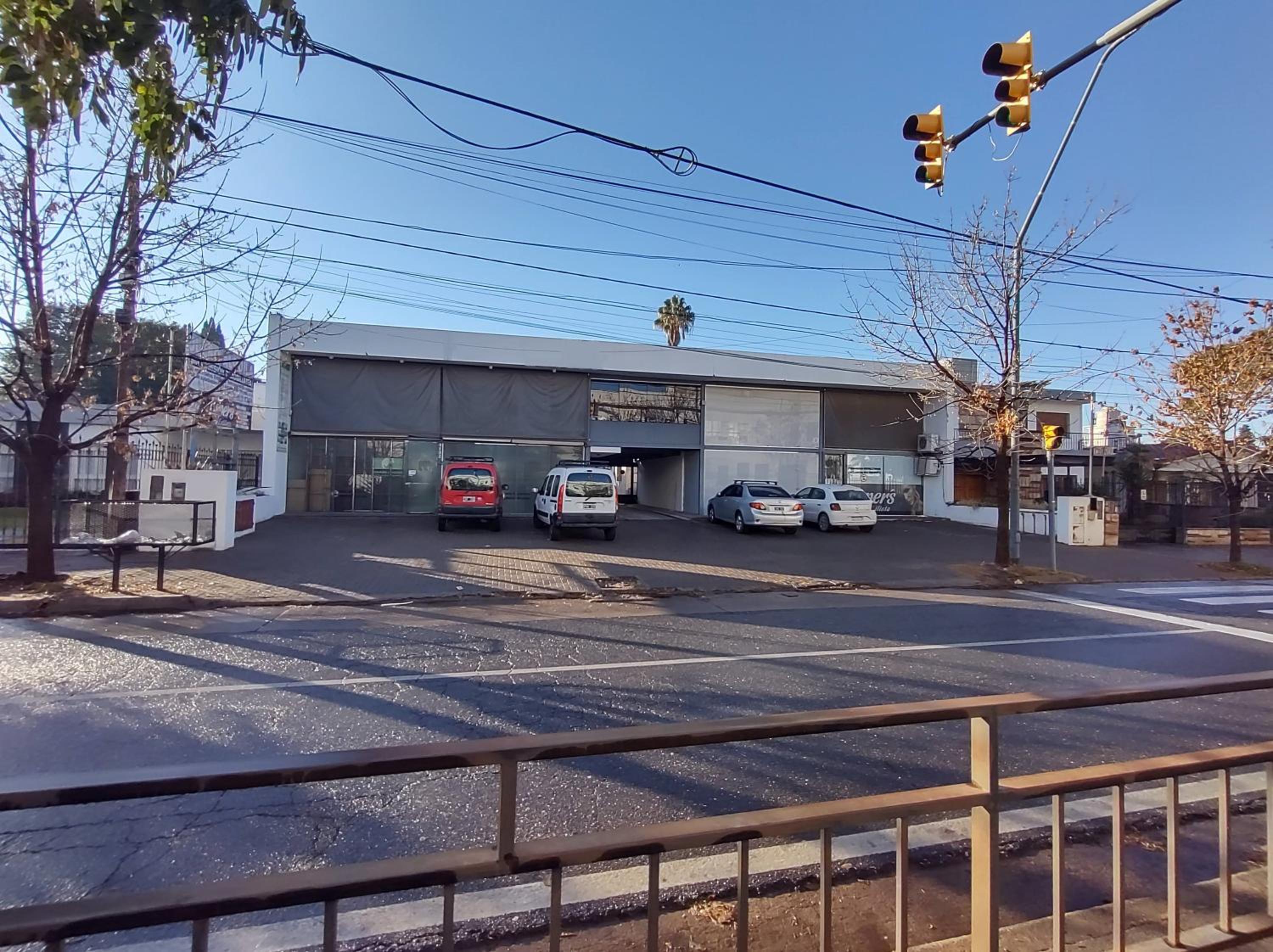 Complejo Claret, Departamentos a metros de Sanatorio Allende y Hospital Privado Cerro