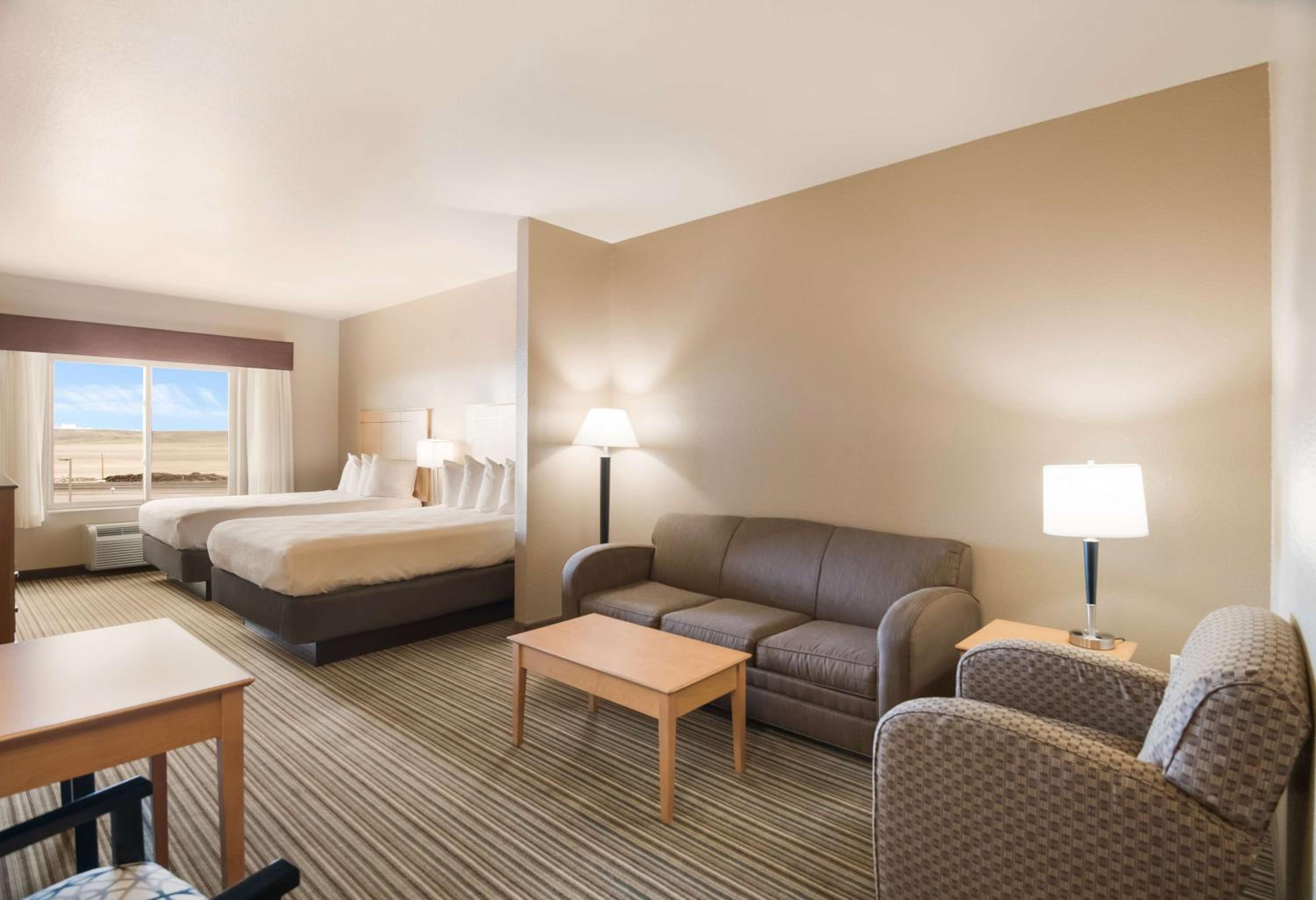 Best Western Shelby Inn & Suites