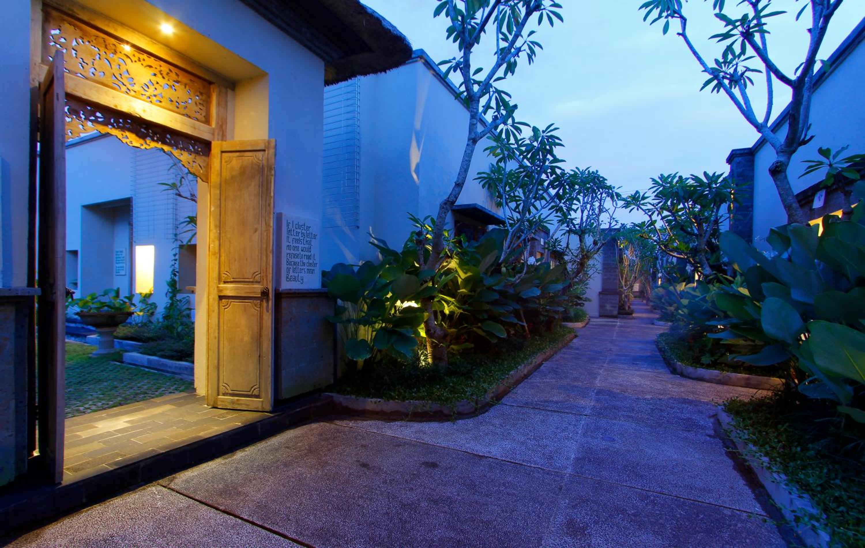 Alam Puisi Villa Ubud