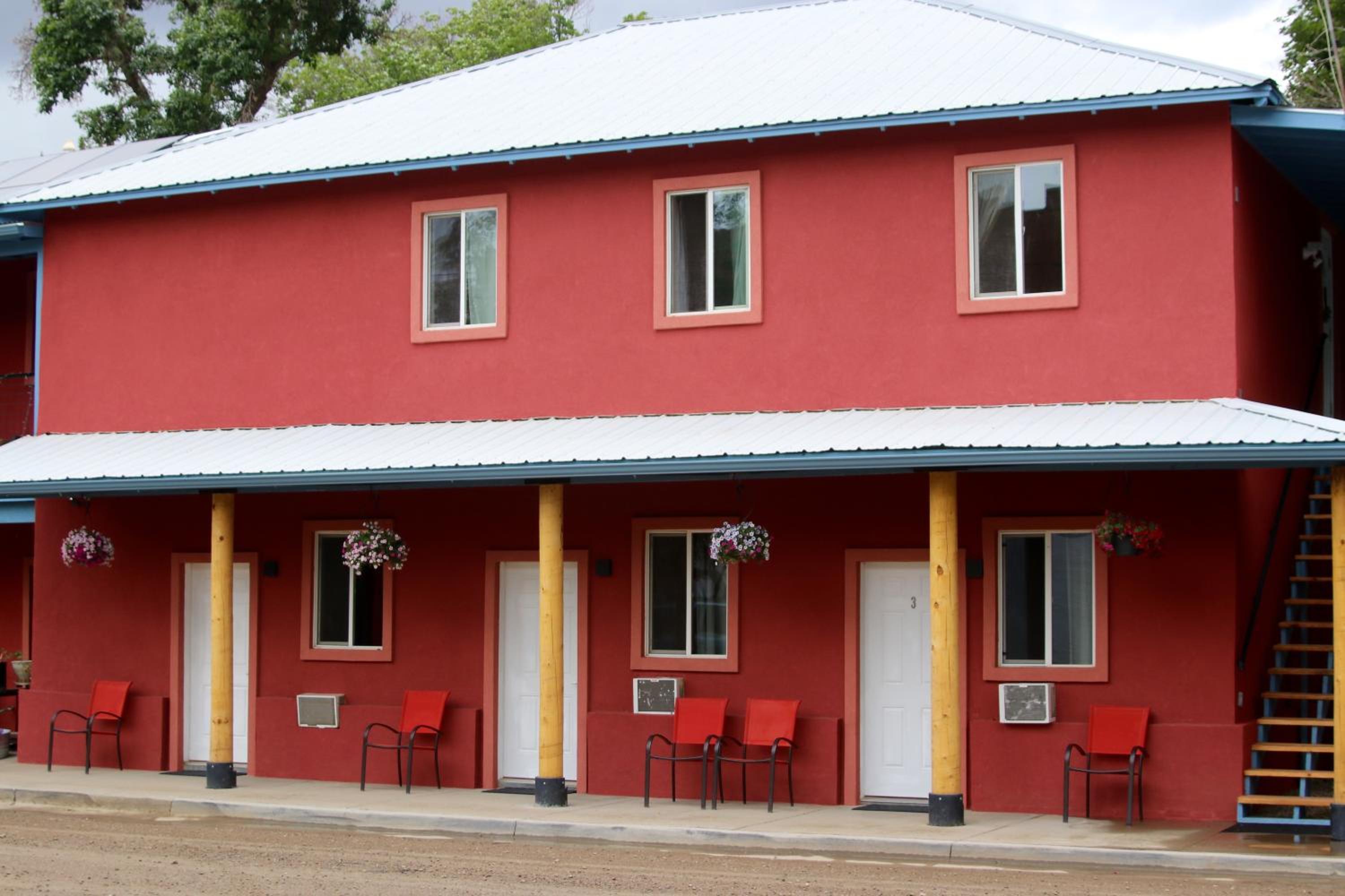 Mancos Inn