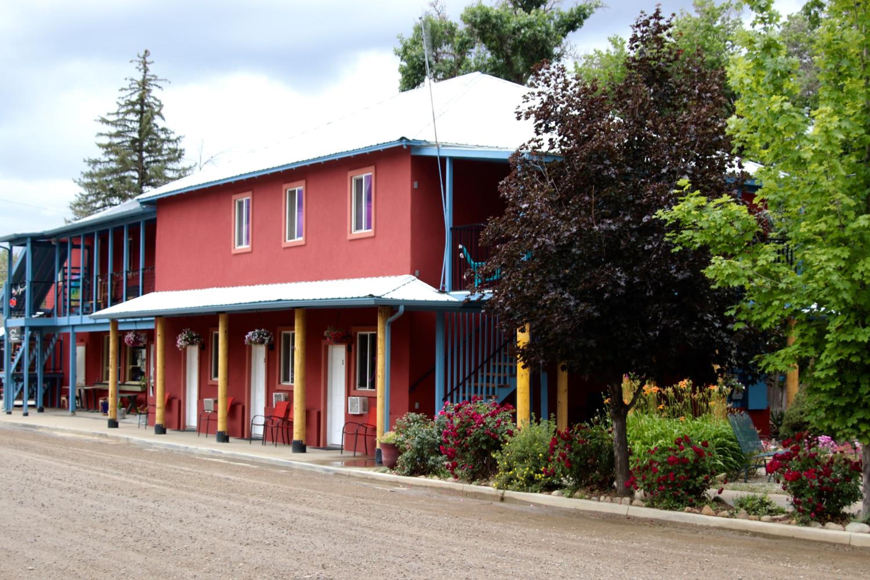 Mancos Inn