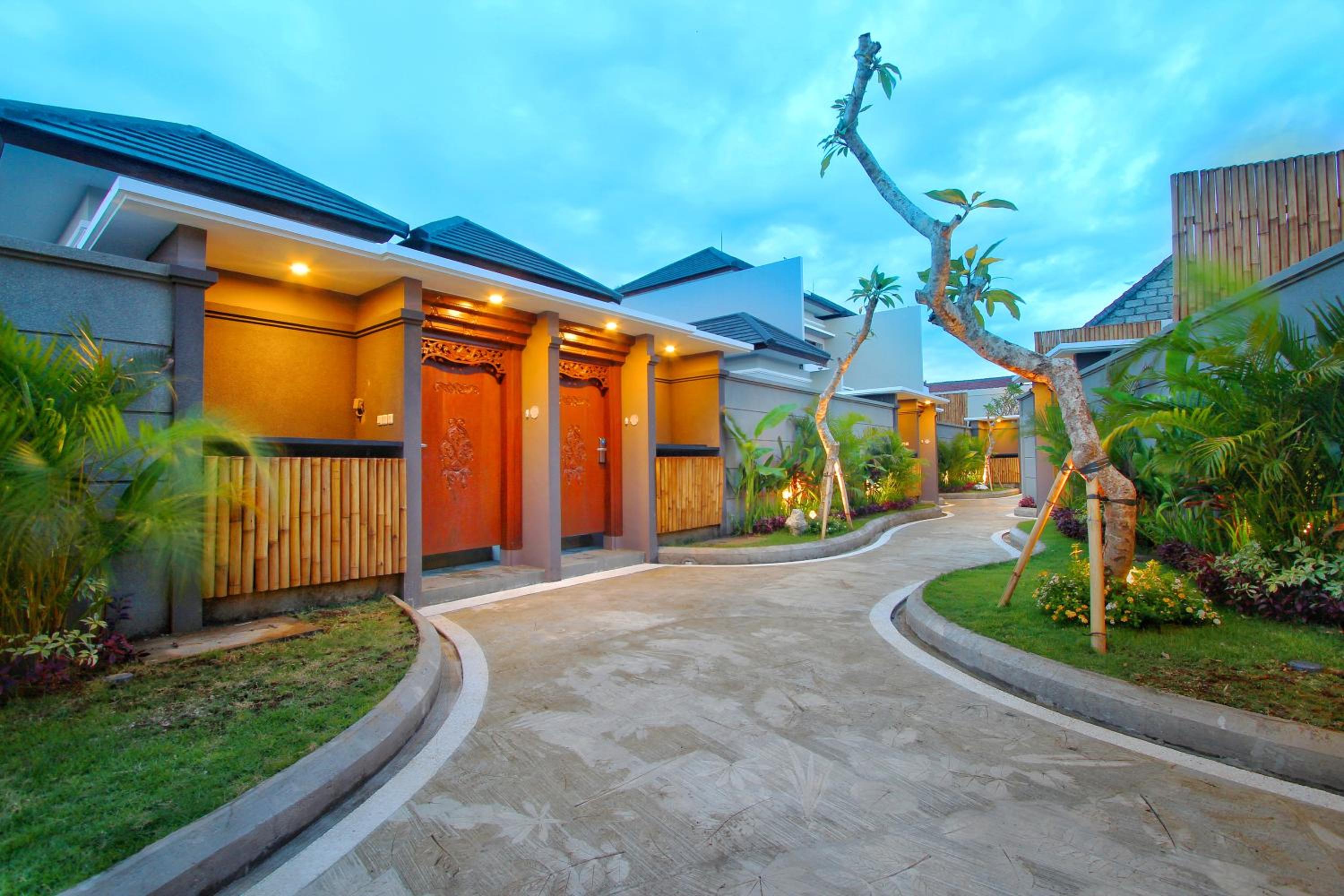 Hotel Maharaja Villas Bali - CHSE Certified - Image 1