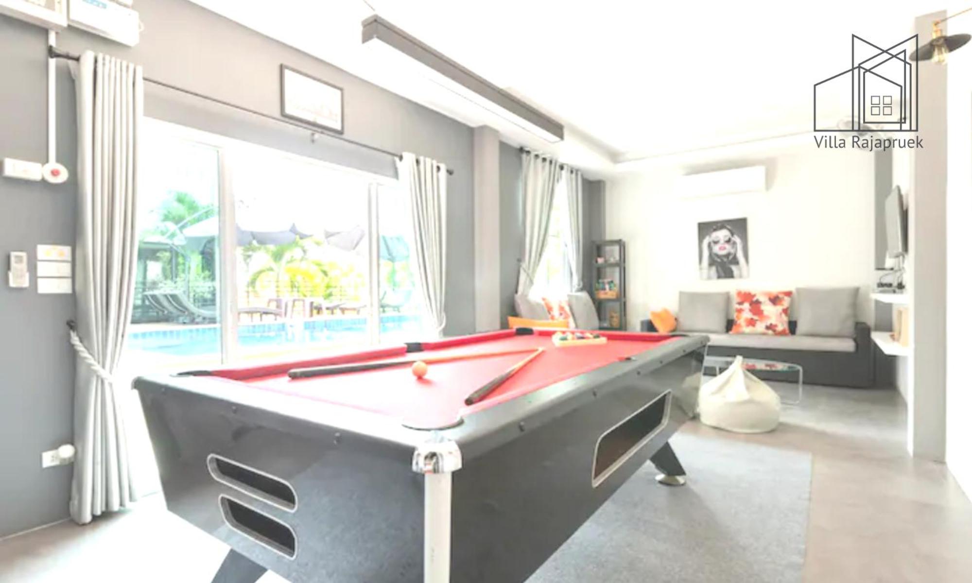 Villa Rajapruek 3 Villa Estates For A Group Daily Maid and Butler