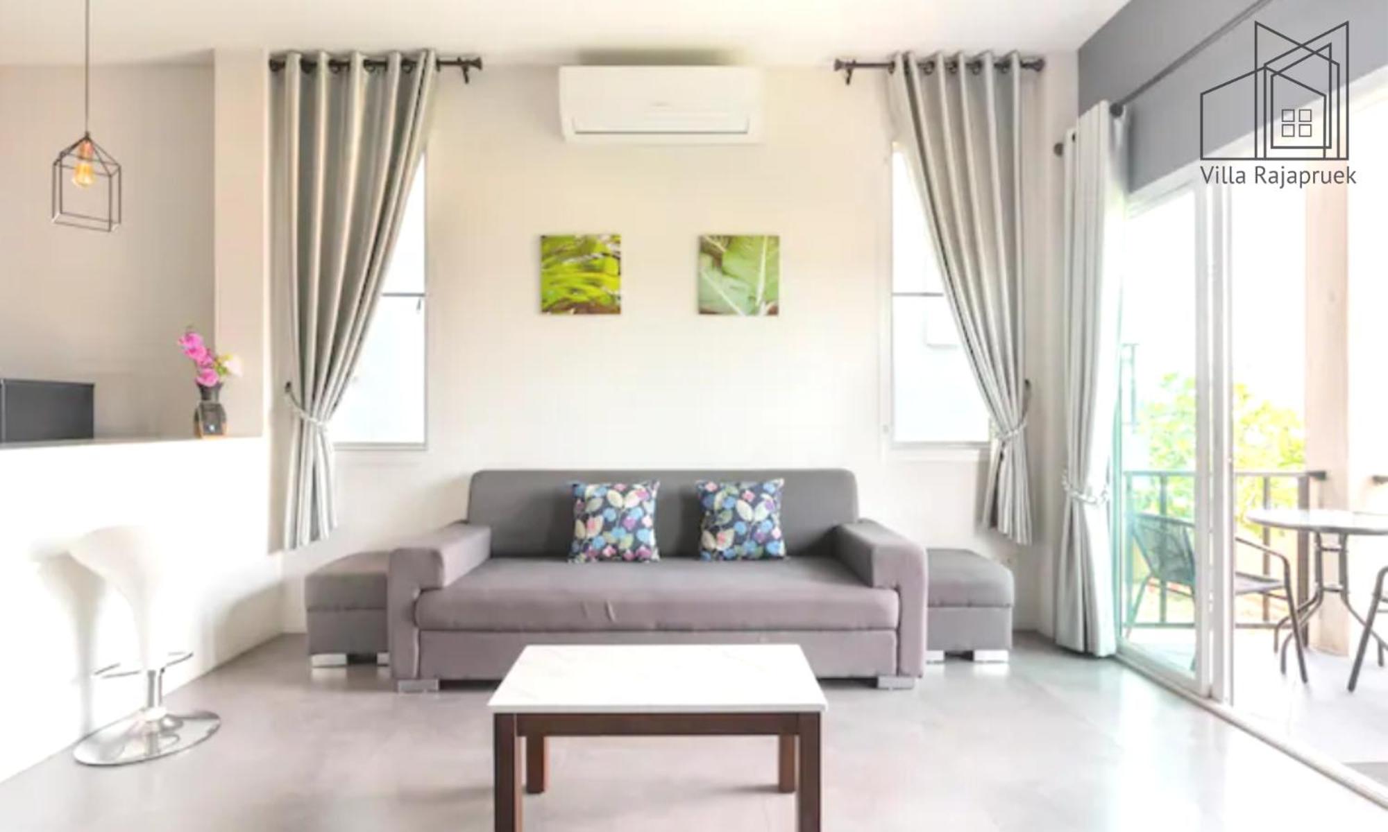 Villa Rajapruek 3 Villa Estates For A Group Daily Maid and Butler