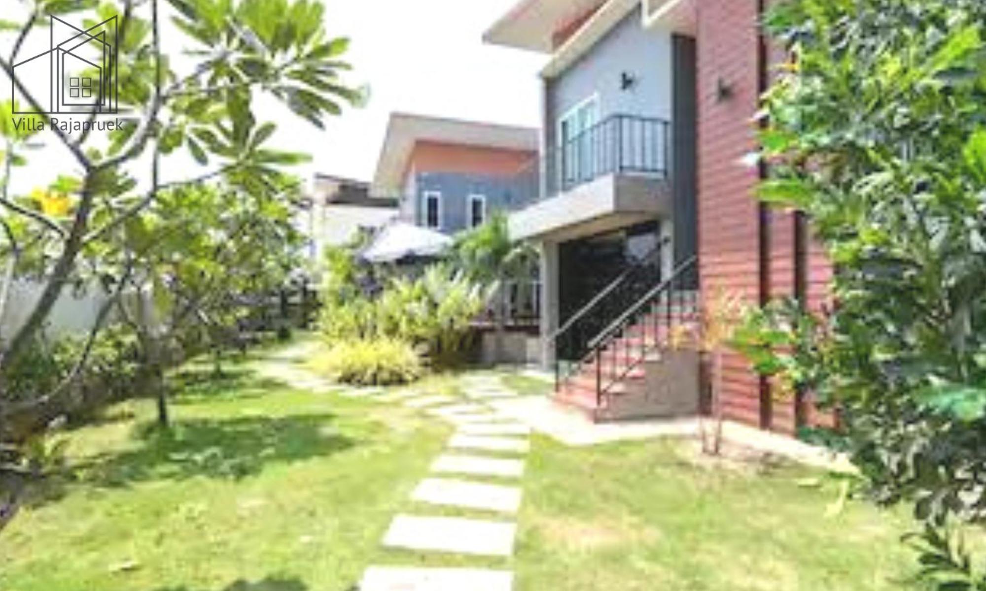 Villa Rajapruek 3 Villa Estates For A Group Daily Maid and Butler