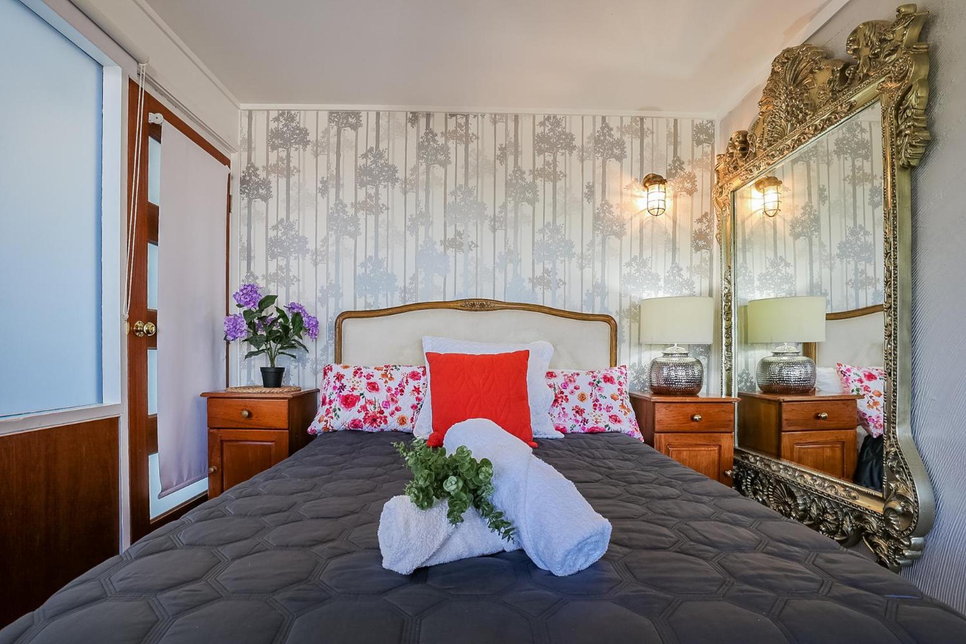1770 Sovereign Lodge Retreat