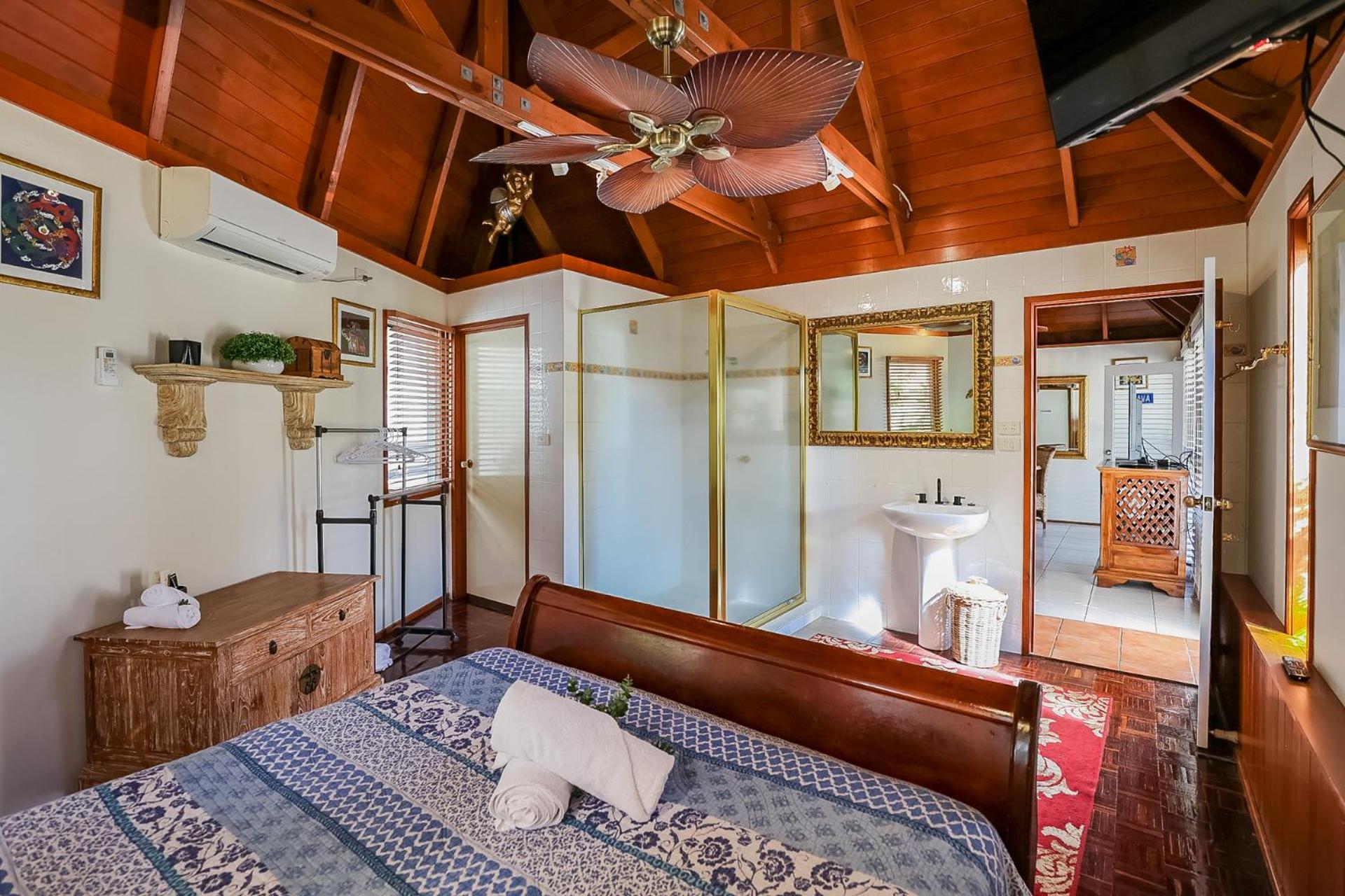 1770 Sovereign Lodge Retreat