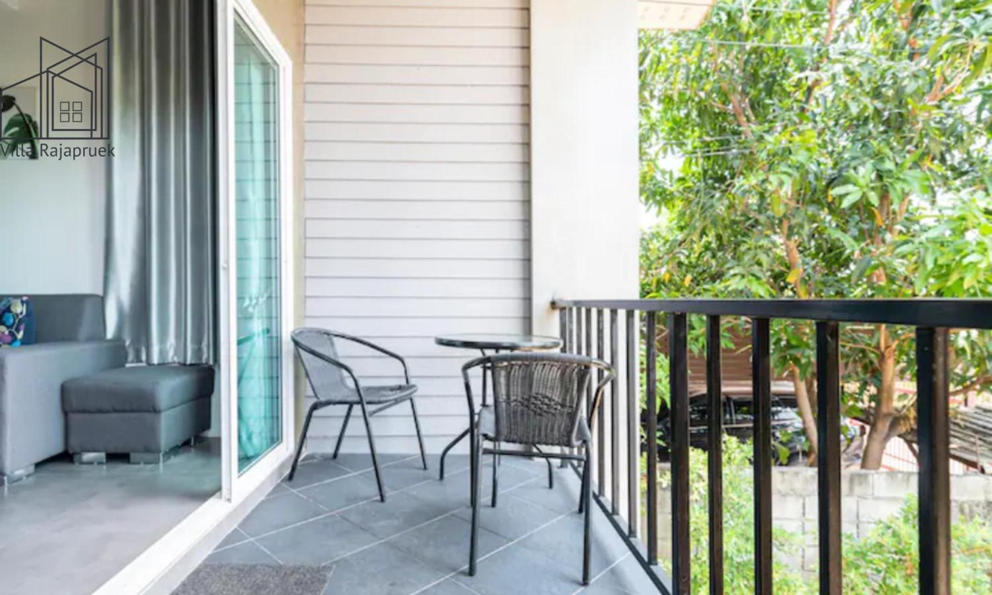 Villa Rajapruek 3 Villa Estates For A Group Daily Maid and Butler