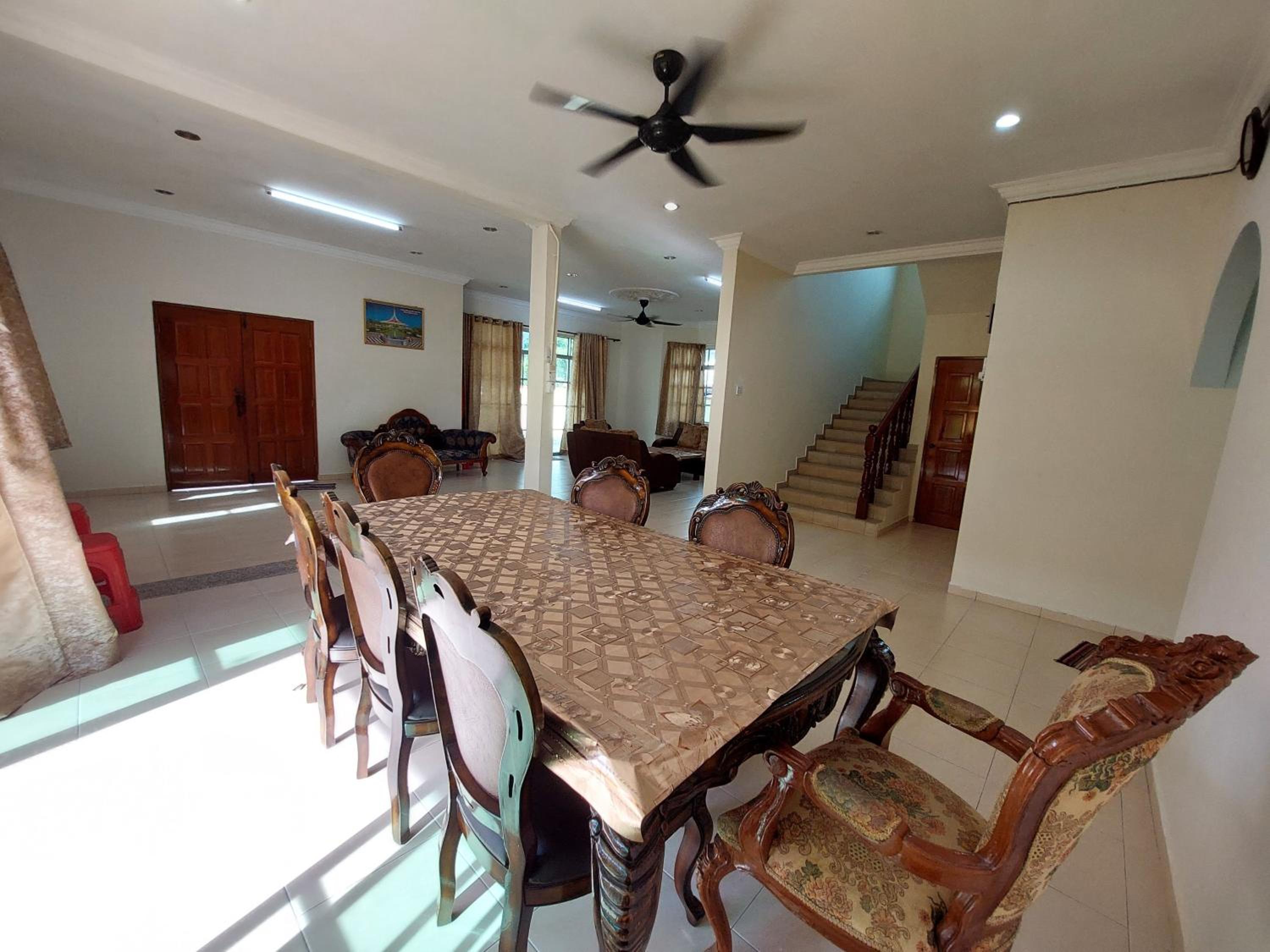 AL' Indara Bunglow Homestay Taiping photo 7