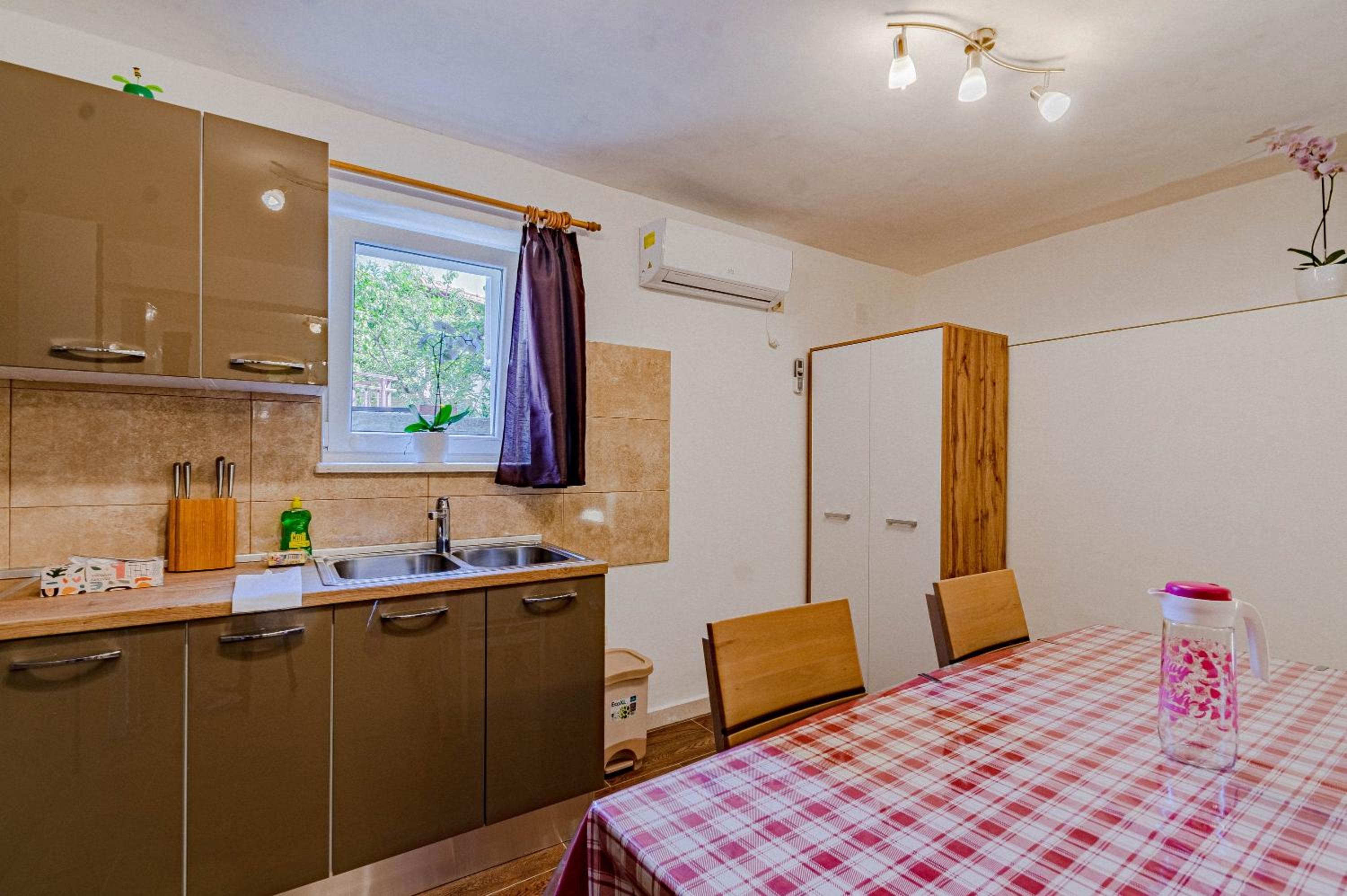S 2 - modern studio just 50m from the beach view 5