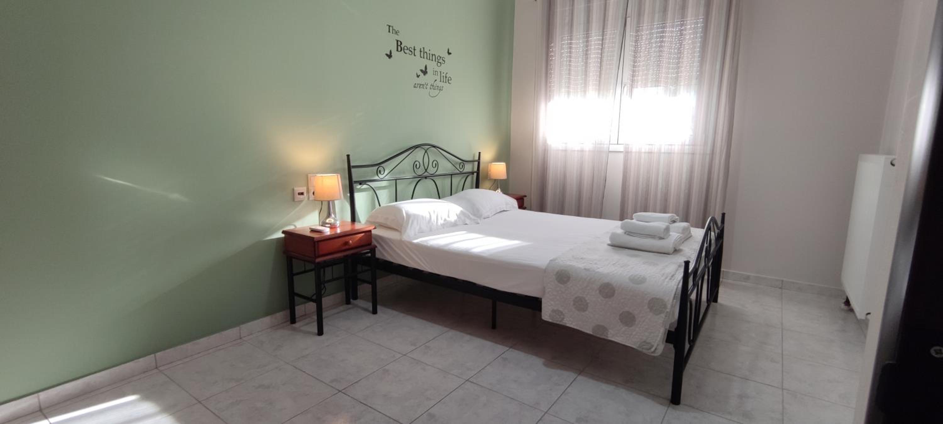 Sunset Apartment photo 2