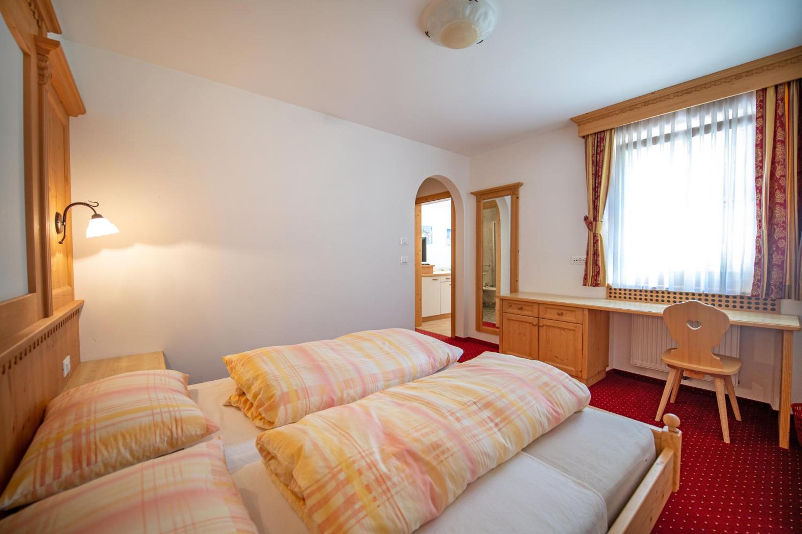 Apartments Berdan
