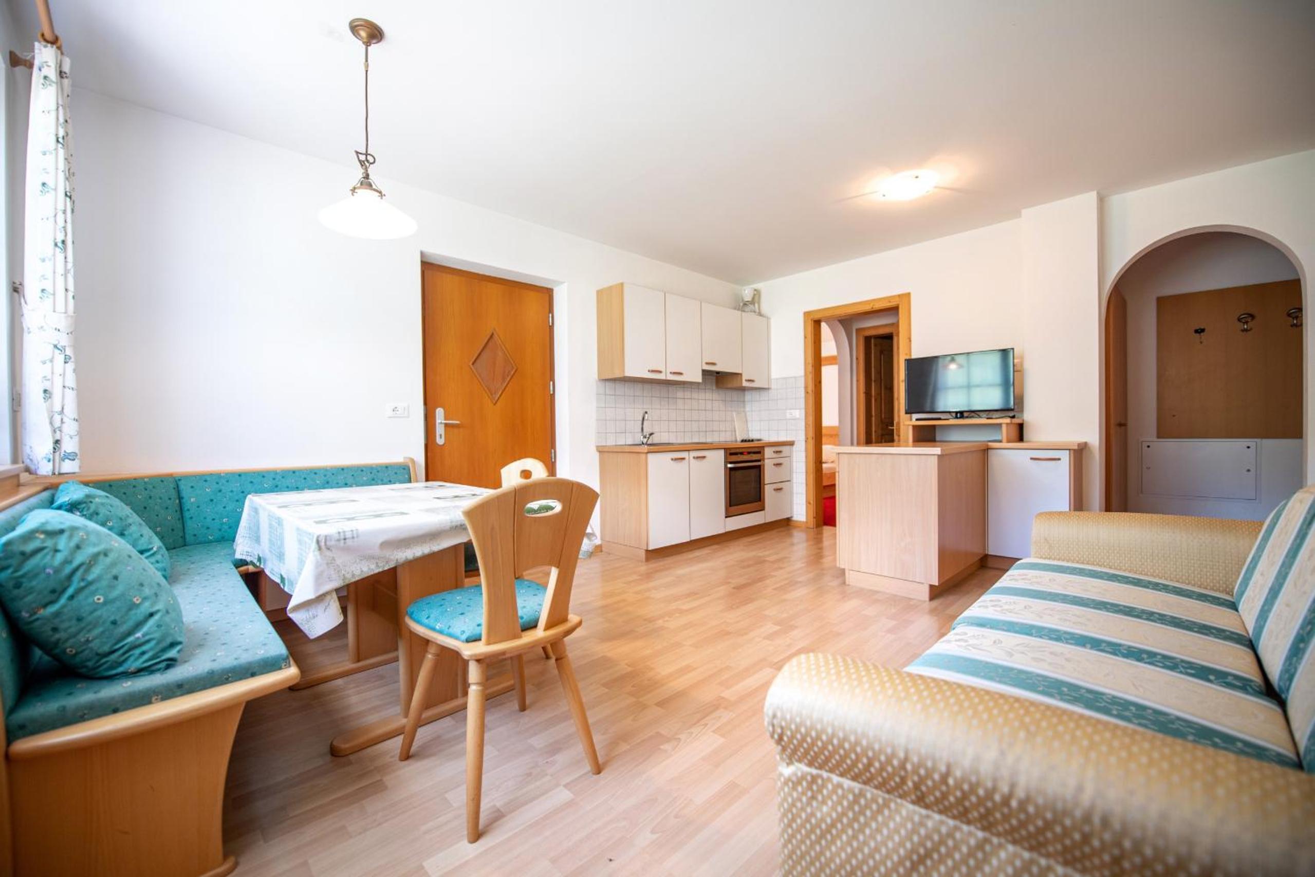 Apartments Berdan