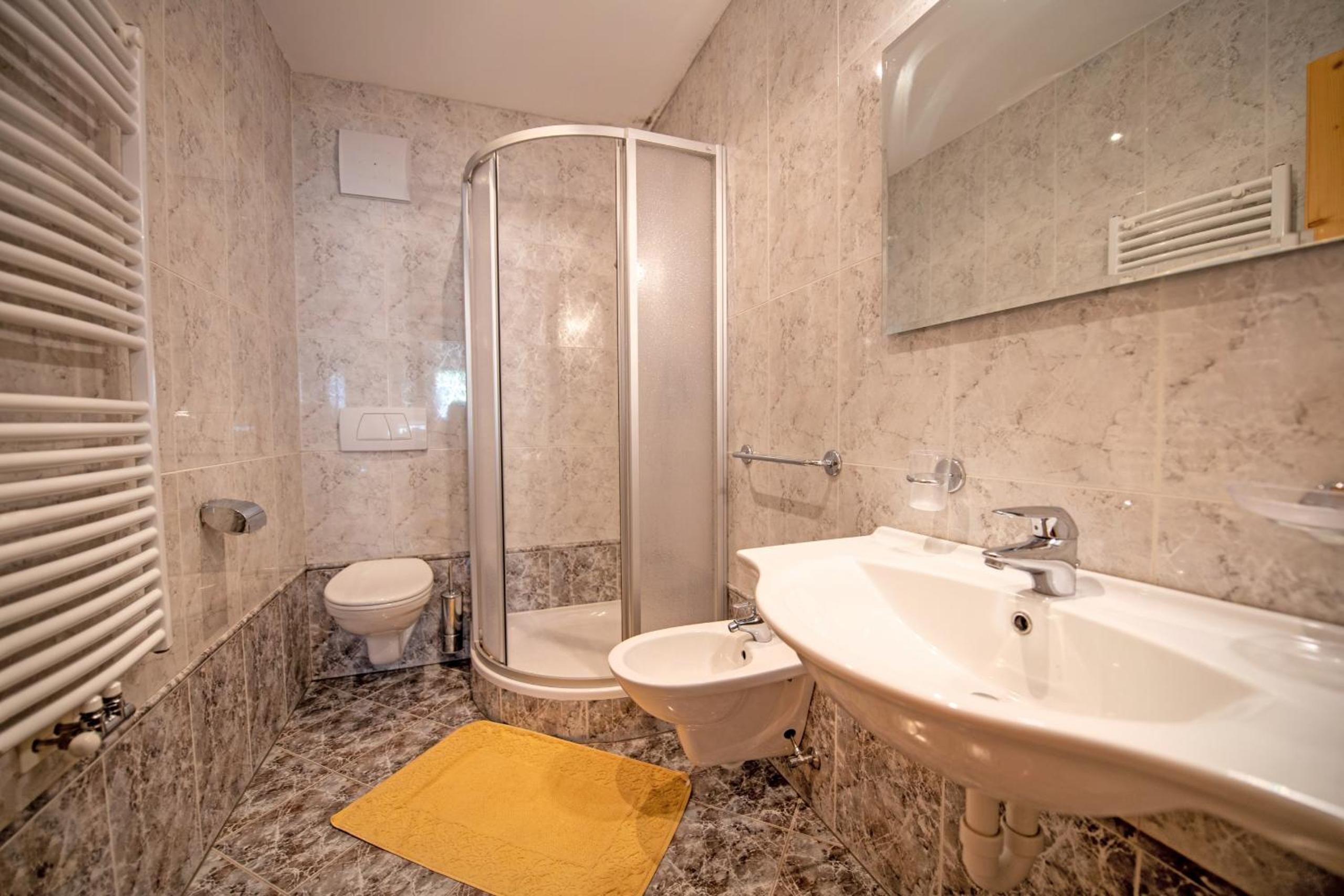 Apartments Berdan