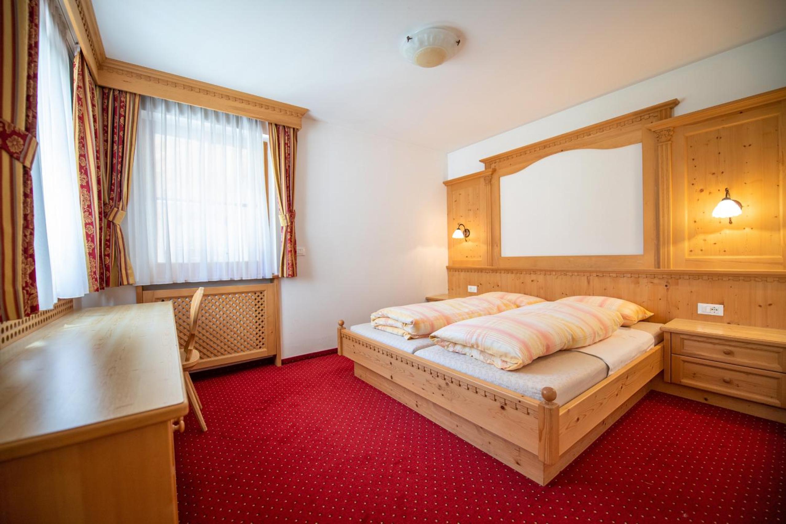 Apartments Berdan